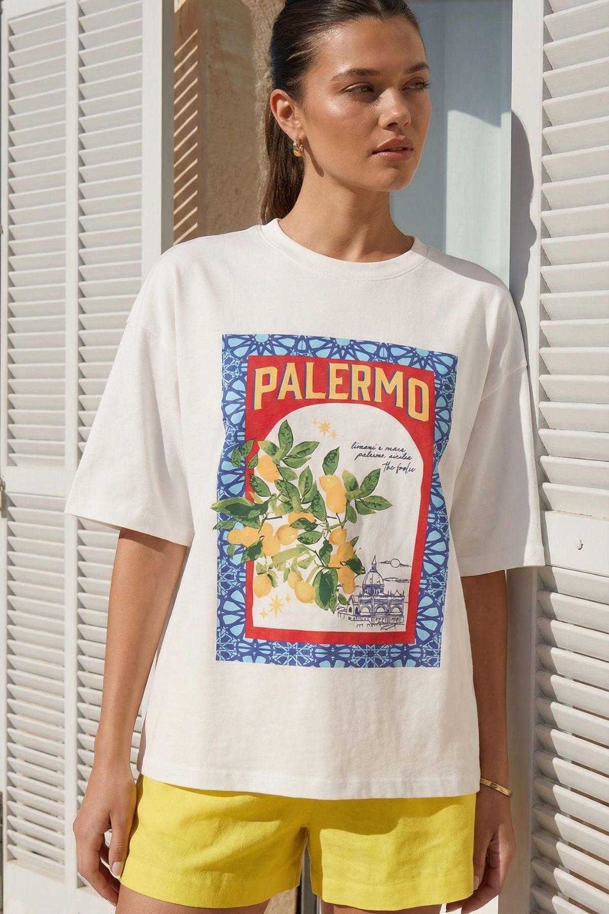 Kadın Oversize Tişört Palermo Lemon Baskılı Beyaz – Bisiklet Yaka, Rahat Kalıp, %100 Pamuk