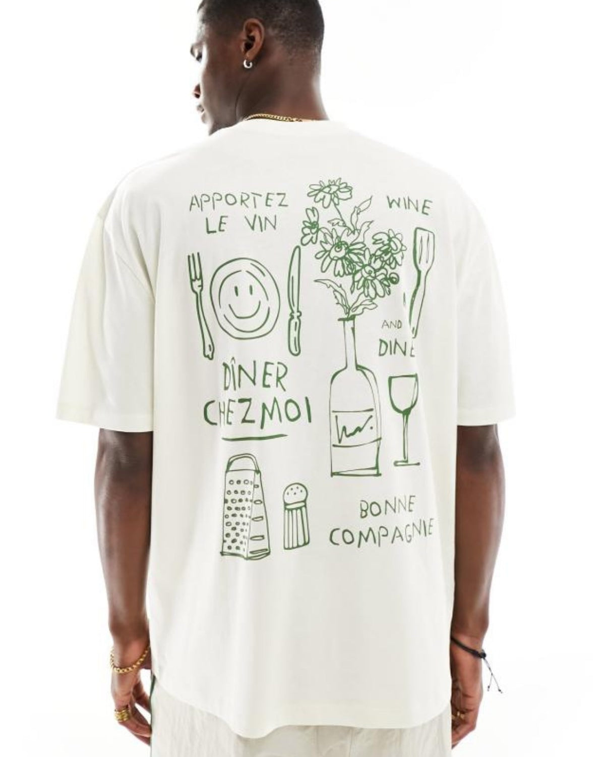 Erkek Oversize Tişört Dinner Chez Moi Baskılı Beyaz – Bisiklet Yaka, Rahat Kalıp, %100 Pamuk