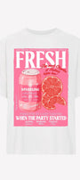 Kadın Oversize Tişört Fresh Spark Baskılı Beyaz – Bisiklet Yaka, %100 Pamuk Compact Süprem 24/1
