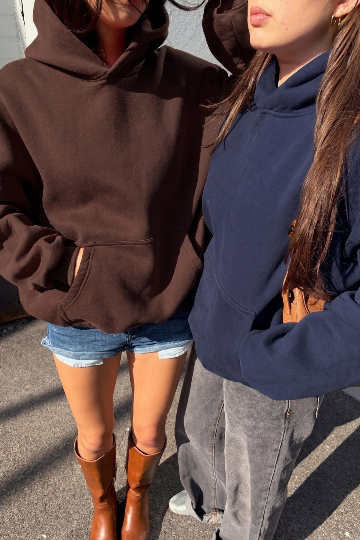 Unisex 2’li Oversize Basic Hoodie Kahverengi & Lacivert – Kapüşonlu, Cepli, 3 İplik Şardonlu Polar