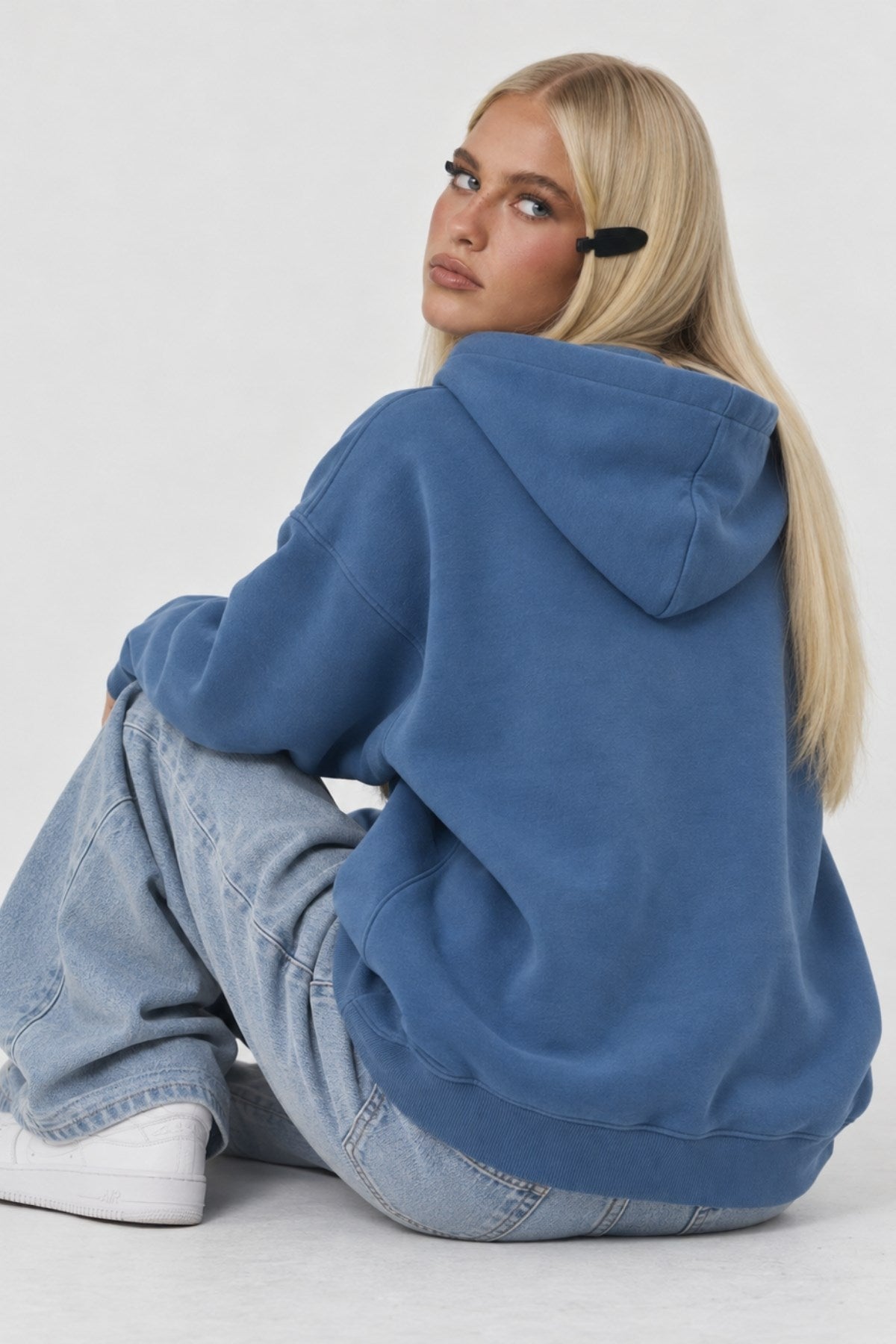 Kadın Oversize Hoodie Amore Baskılı Marine – Kapüşonlu, Kanguru Cepli, 3 İplik Şardonlu Polar