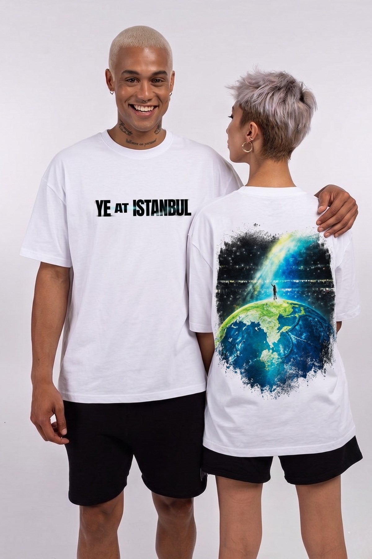 Unisex Oversize Tişört Ye At Istanbul Baskılı Beyaz – Bisiklet Yaka, Rahat Kalıp, %100 Pamuk