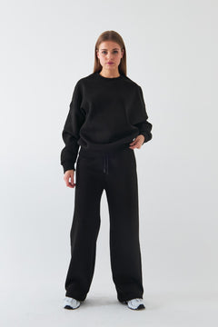 Unisex Oversize Eşofman Takımı Basic Siyah – Bisiklet Yaka, Boru Paça, 3 İplik Şardonlu Polar