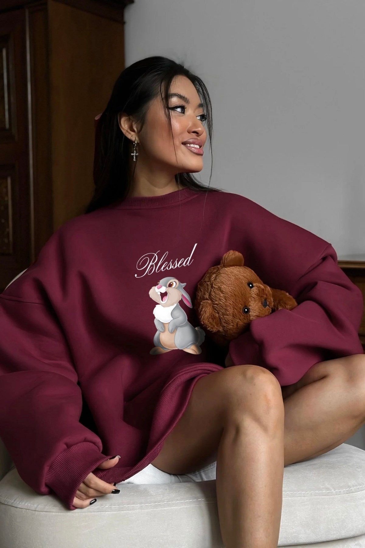 Kadın Oversize Sweatshirt Elbise Blessed Bunny Baskılı Bordo – Bisiklet Yaka, 3 İplik Şardonlu Polar