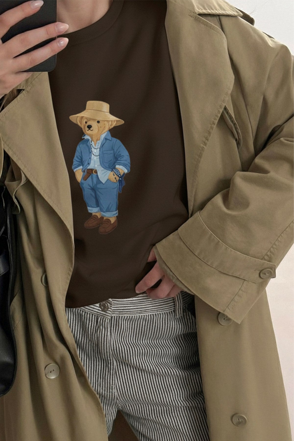 Kadın Oversize Sweatshirt Ranch Bear Baskılı Kahverengi – Bisiklet Yaka, 3 İplik Şardonlu Polar