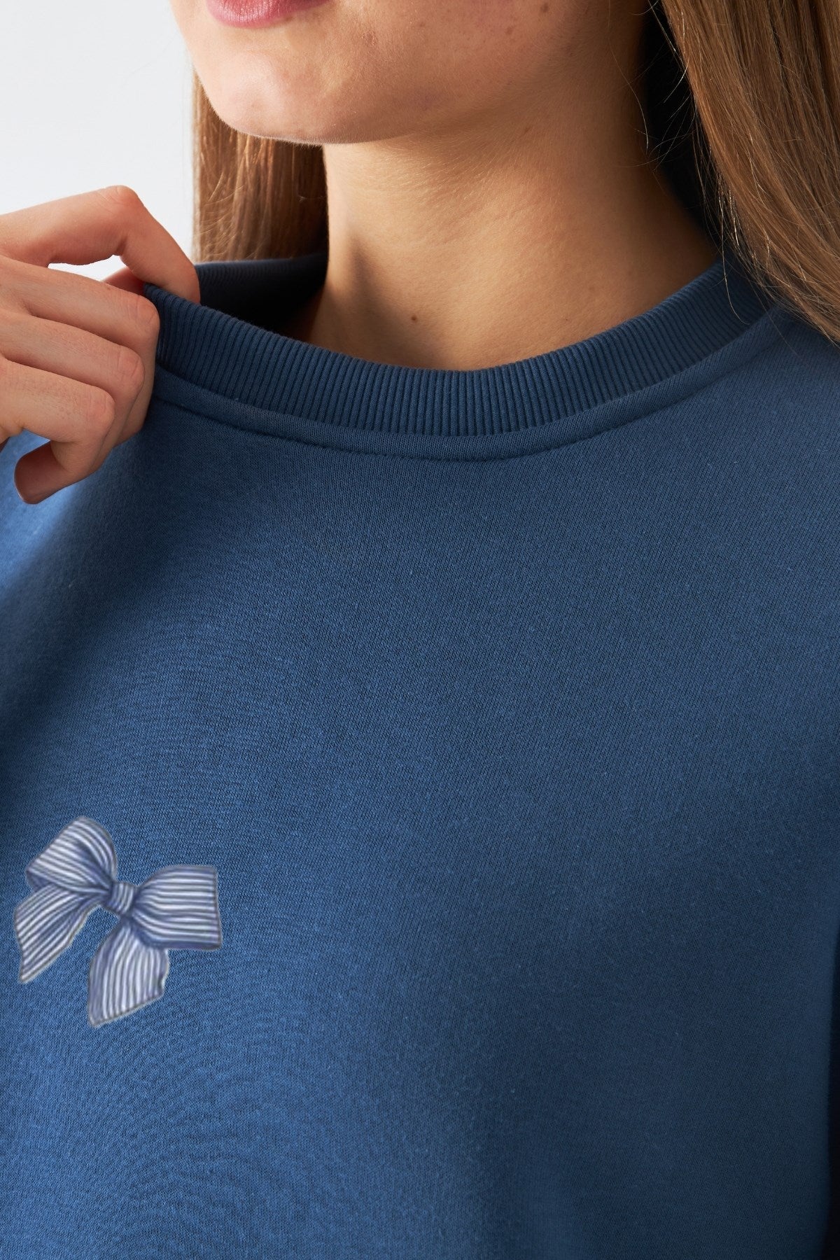 Kadın Oversize Sweatshirt How Lucky Are We Baskılı Marine – Bisiklet Yaka, 3 İplik Şardonlu Polar