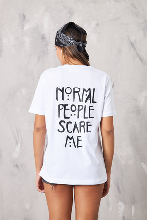 The Champ Normal People Scare Me Yazı Baskılı Oversize Beyaz Kadın T-Shirt