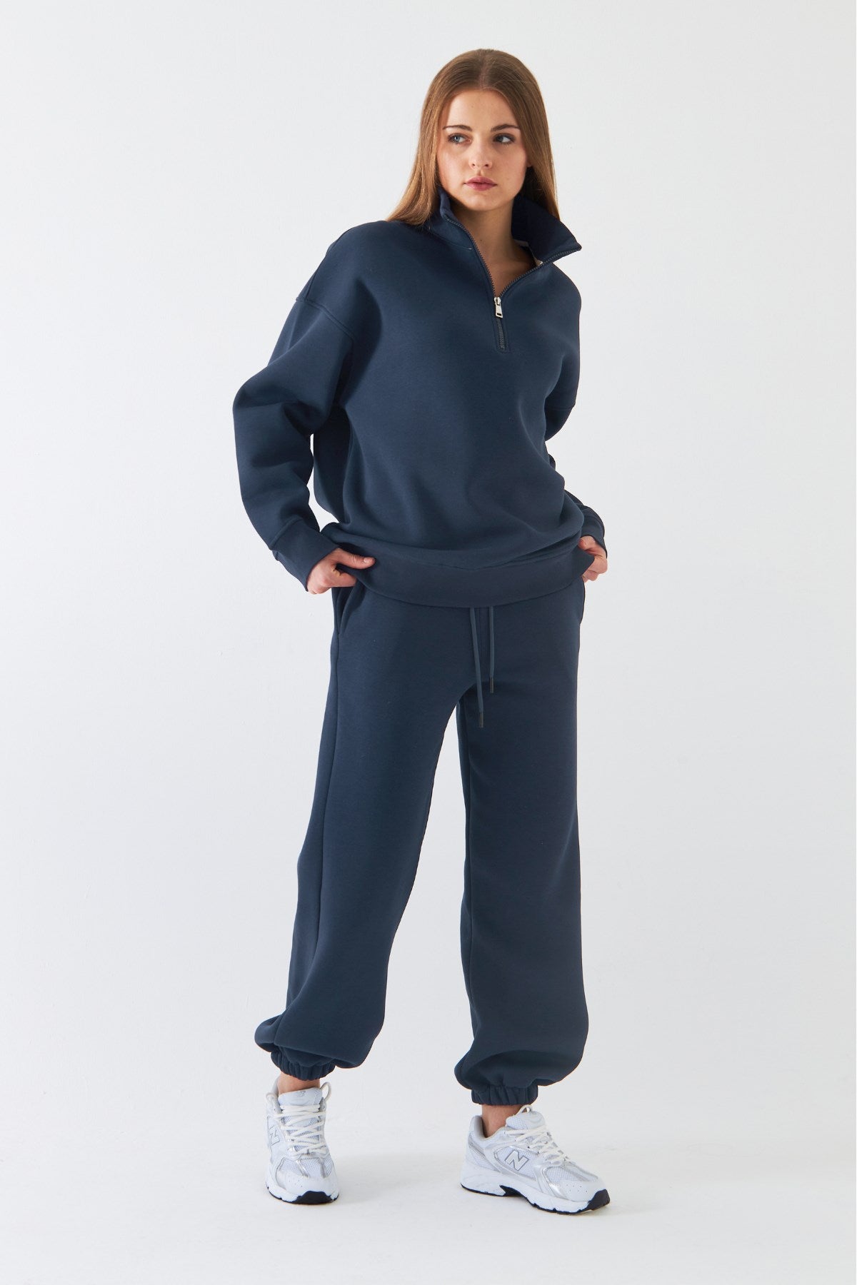 Unisex Oversize Eşofman Takımı Basic Marine – Fermuarlı Dik Yaka, Lastikli Paça, 3 İplik Polar