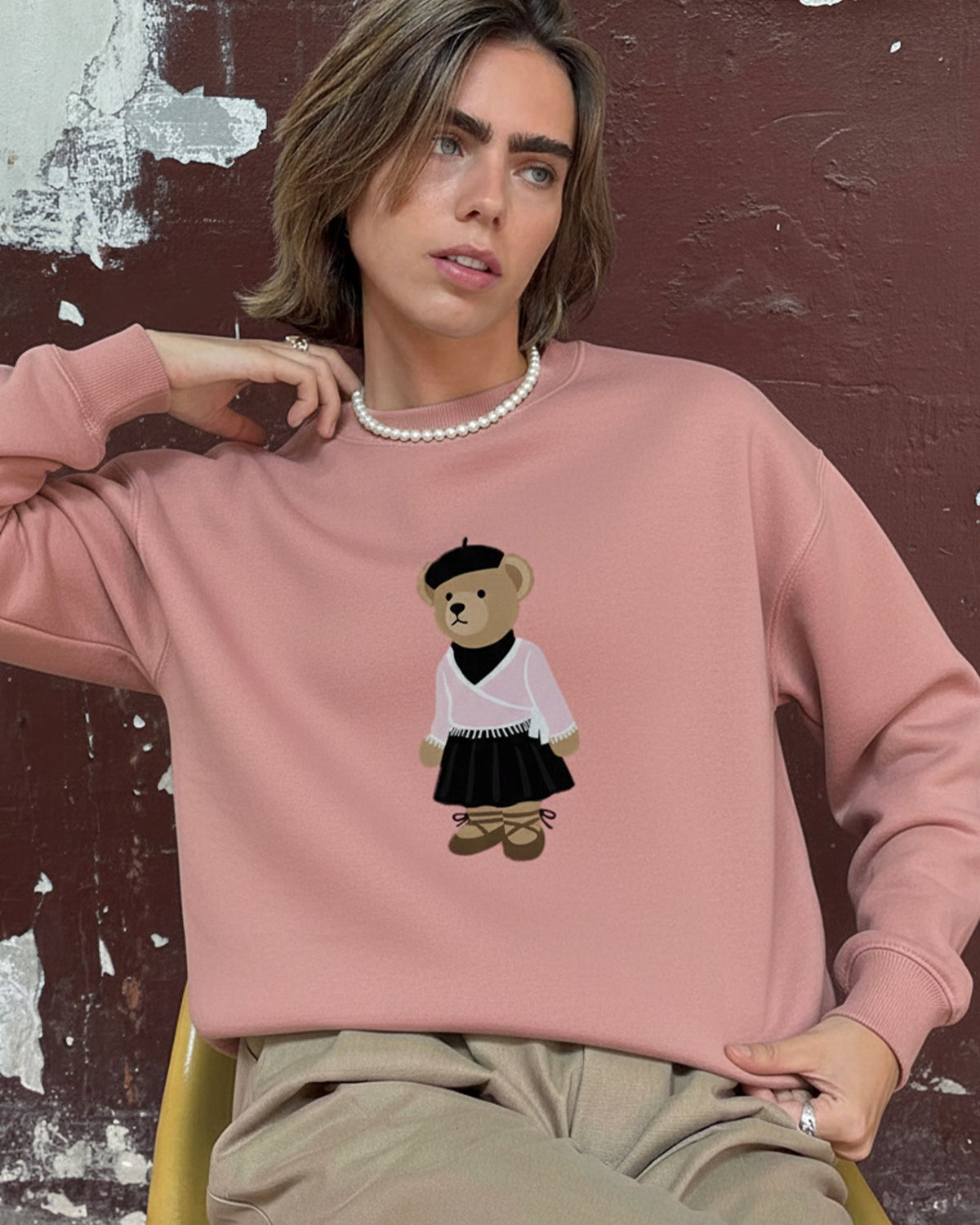 Kadın Oversize Sweatshirt Ballerina Bear Baskılı Pembe – Bisiklet Yaka, 3 İplik Şardonlu Polar