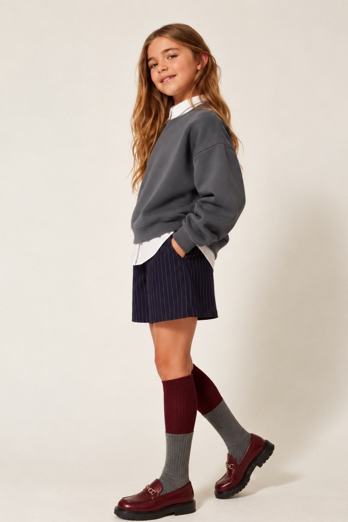 Kız Çocuk Oversize Sweatshirt Basic Füme – Bisiklet yaka, 3 iplik şardonlu polar