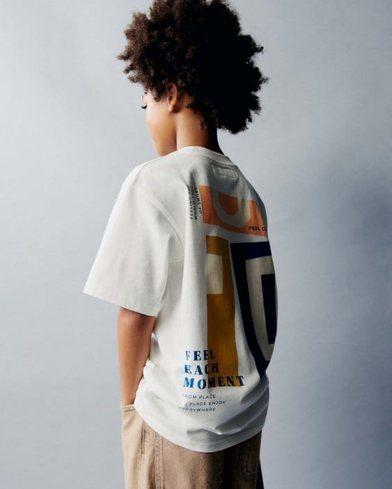 Feel Each Moment Yazılı Desen Baskılı Beyaz Çocuk T-Shirt