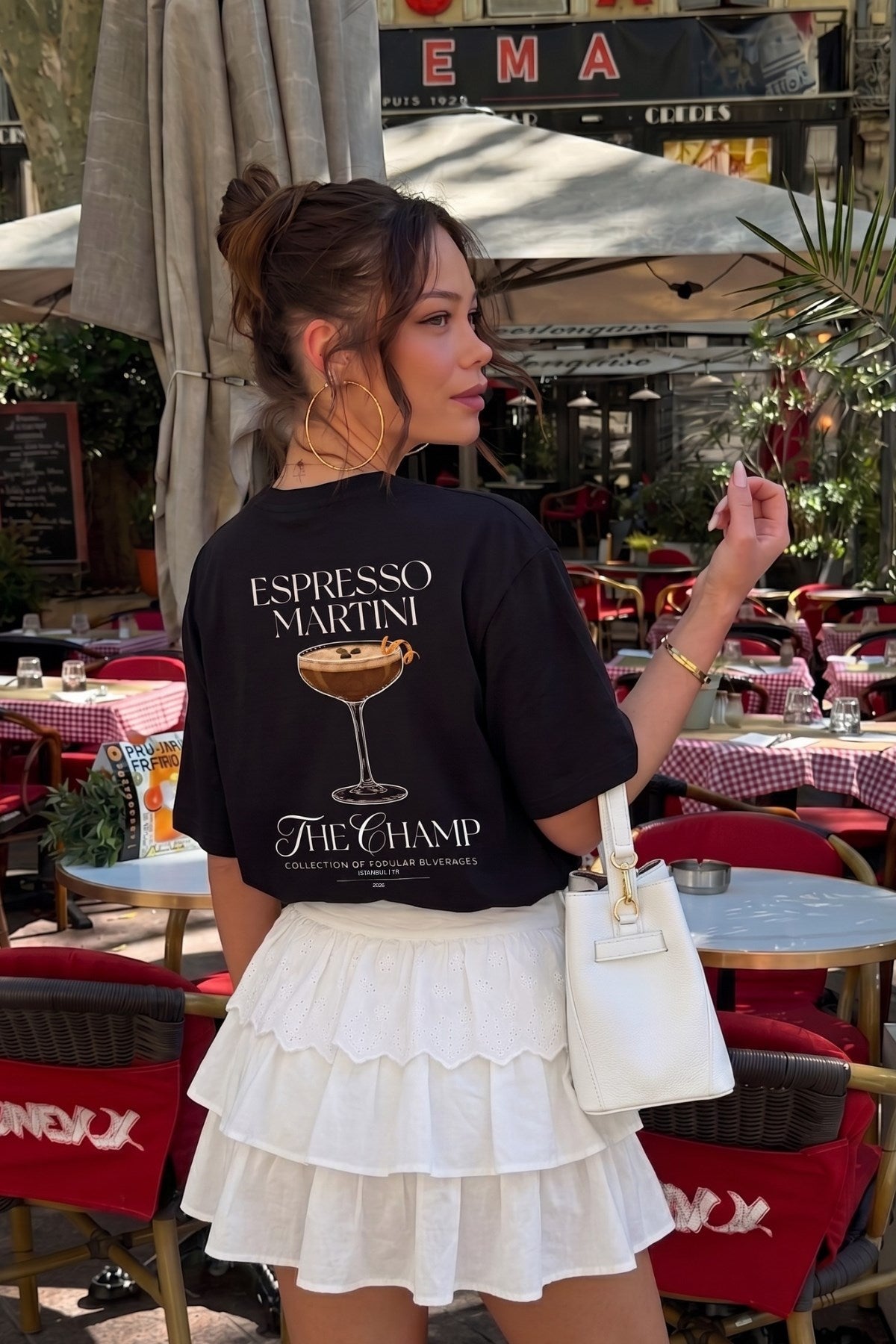 Unisex Oversize Tişört Espresso Martini Baskılı Siyah – Bisiklet Yaka, Rahat Kalıp, %100 Pamuk