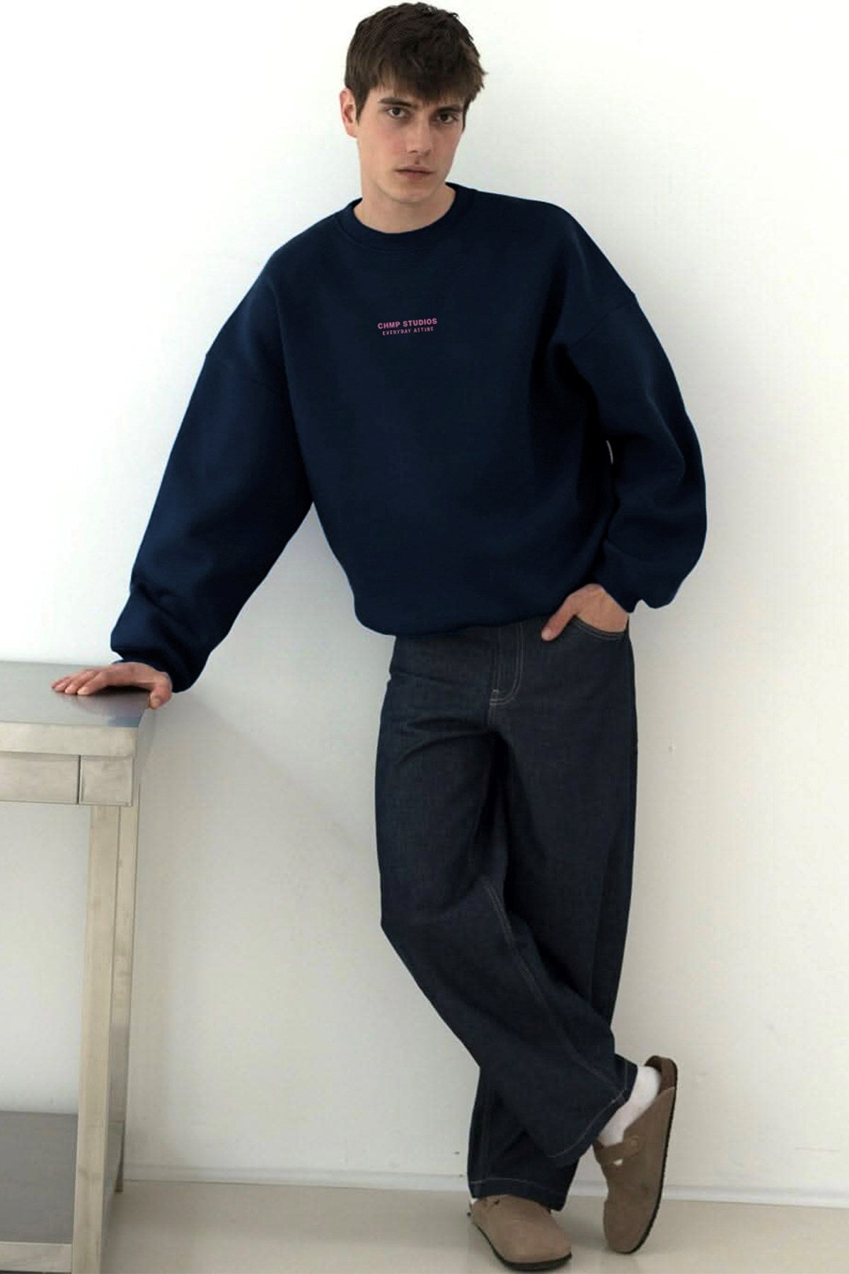 Erkek Oversize Sweatshirt CHMP STUDIOS Lacivert – Bisiklet Yaka, 3 İplik Şardounlu Polar