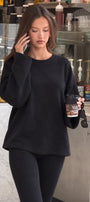 Kadın Relaxed Fit Sweatshirt Basic Siyah – Bisiklet Yaka, 3 İplik Şardonsuz, Düşük Omuz, Geniş Kol