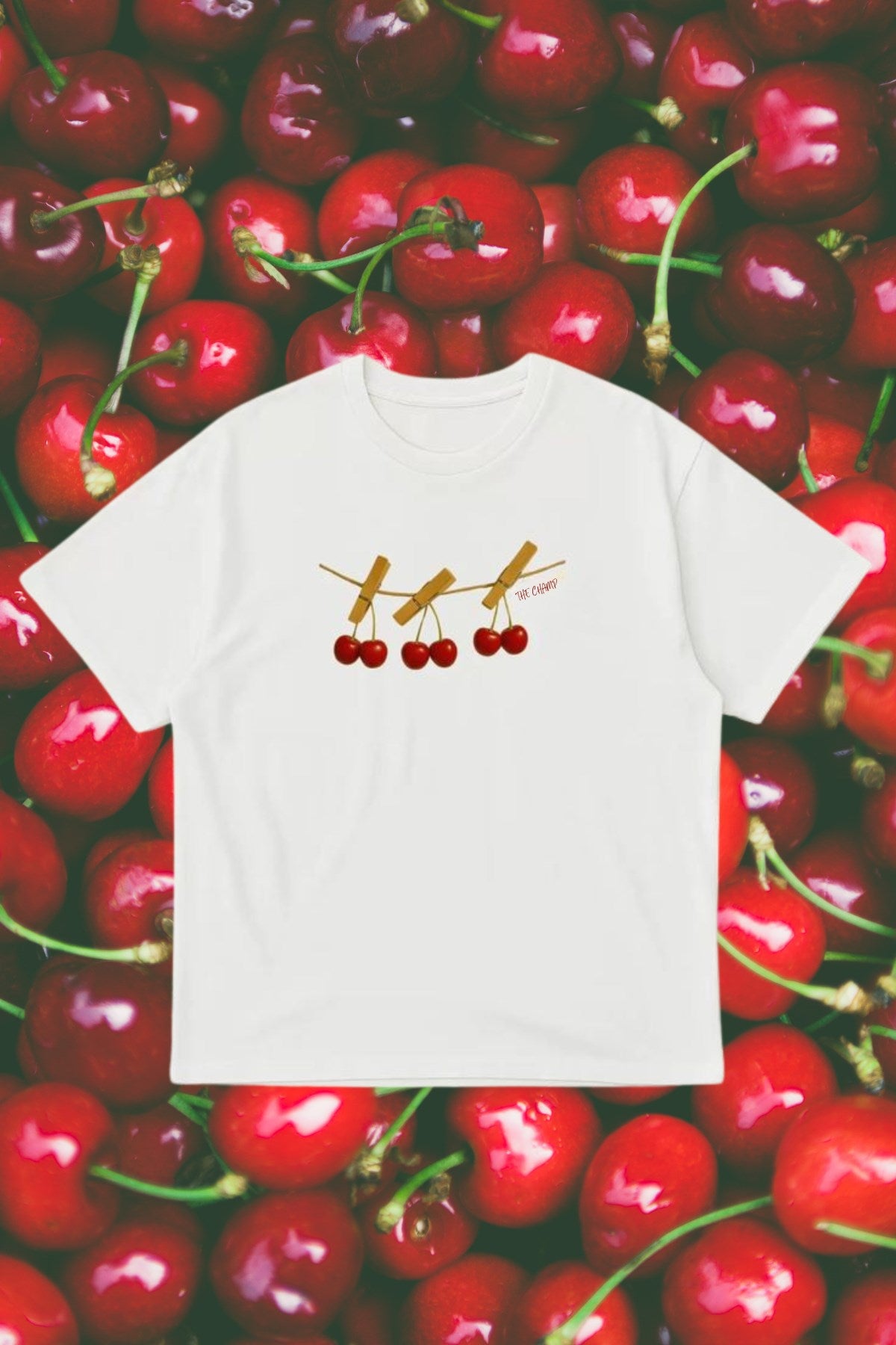 Kadın Oversize Tişört Cherry Mood Baskılı Beyaz – Bisiklet Yaka, Rahat Kalıp, %100 Pamuk