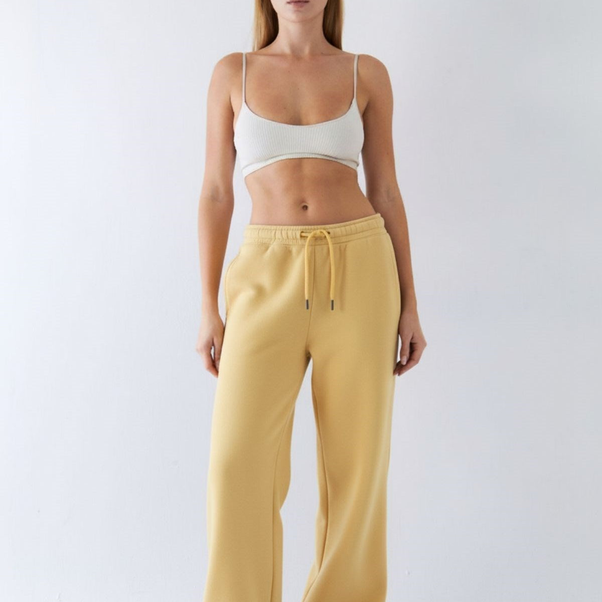 Oversize Unisex Eşofman Altı Sarı – 3 İplik Şardonlu Polar, Bol Paça, Cepli, Modern Rahat Kesim