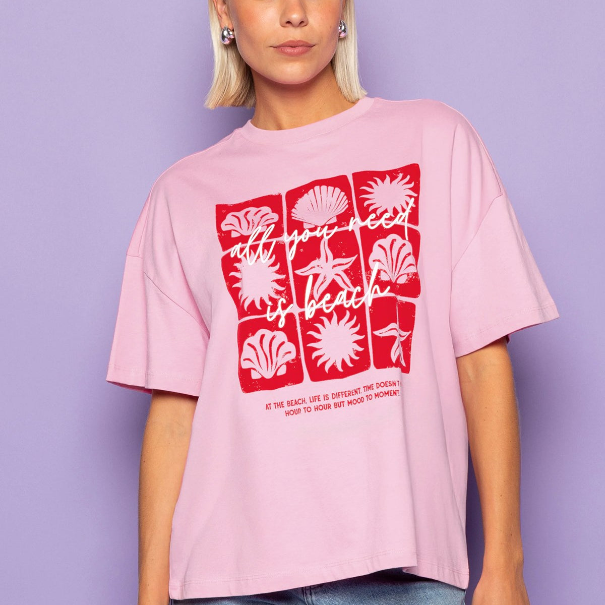 Kadın Oversize Tişört All You Need Is Beach Baskılı Pembe – %100 Pamuk Compact Süprem 24/1