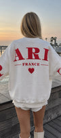 Kadın Oversize Sweatshirt Paris 3D Baskılı Beyaz – Bisiklet Yaka, Kol ve Sırt Baskılı, 3 İplik