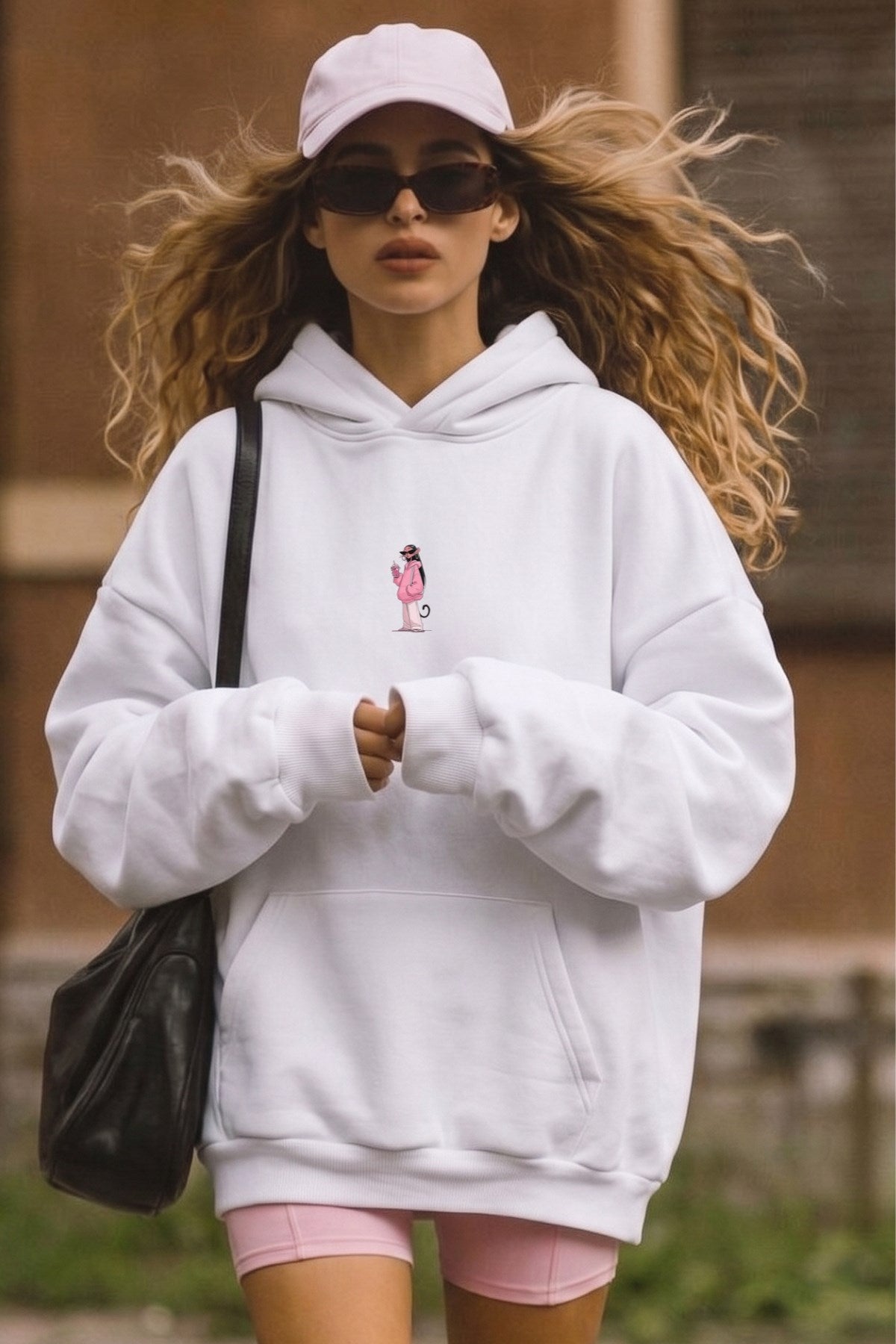 Kadın Oversize Hoodie Pink Kitty Club Baskılı Beyaz - Kapüşonlu, Cepli, 3 İplik Polar