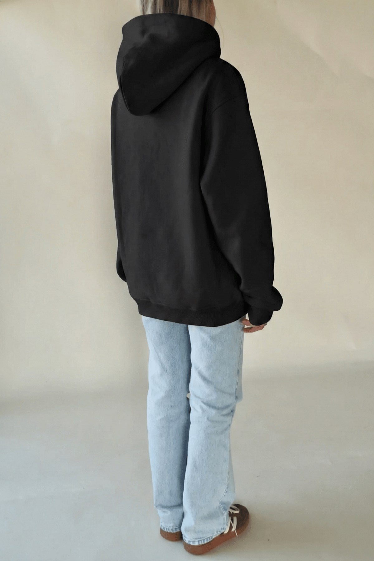 Kadın Oversize Sweatshirt Hoodie Qatari Bear Black Siyah – Kapüşonlu, 3 İplik Polar, Kanguru Cepli