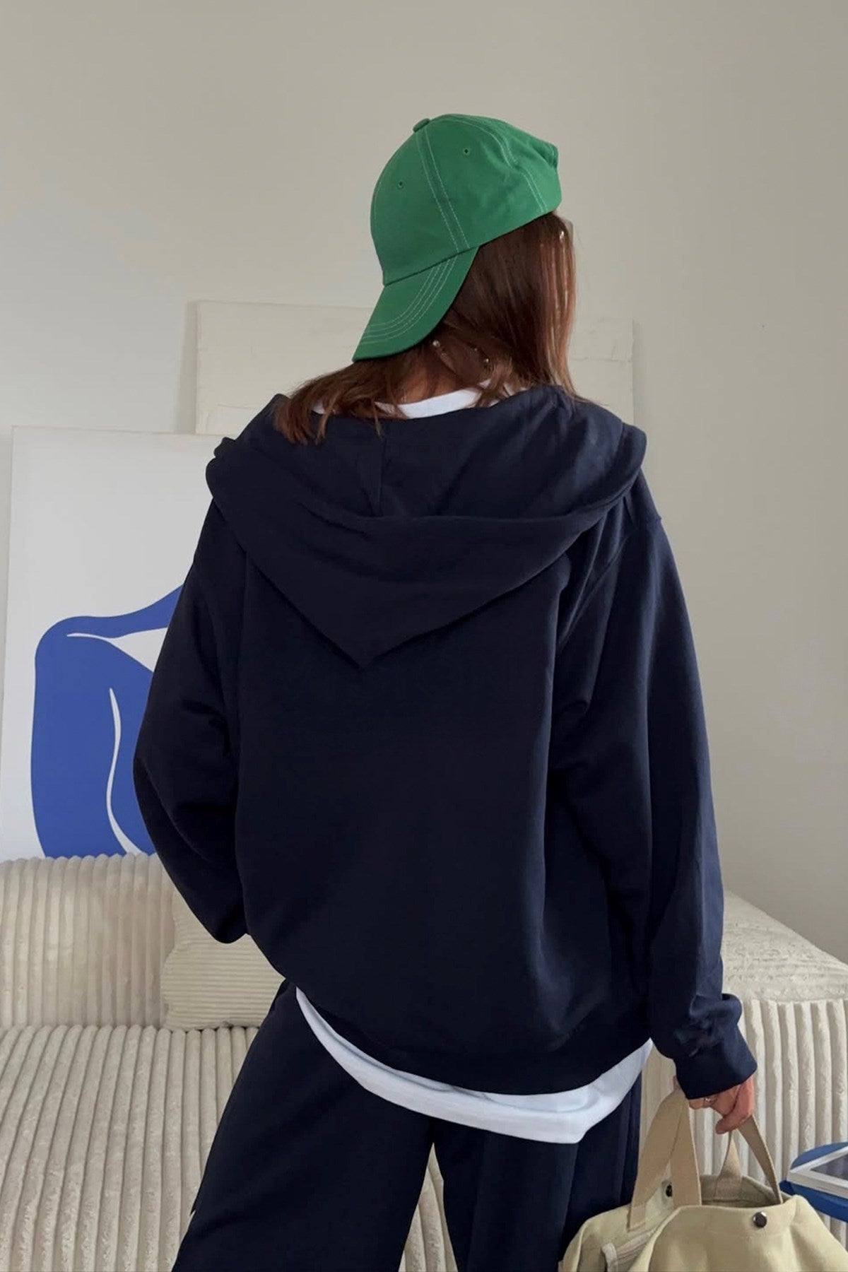 Kadın Oversize Eşofman Takımı Lacivert – Kapüşonlu Fermuarlı, Şerit Detaylı, Bağcıklı Bel, Bol paça