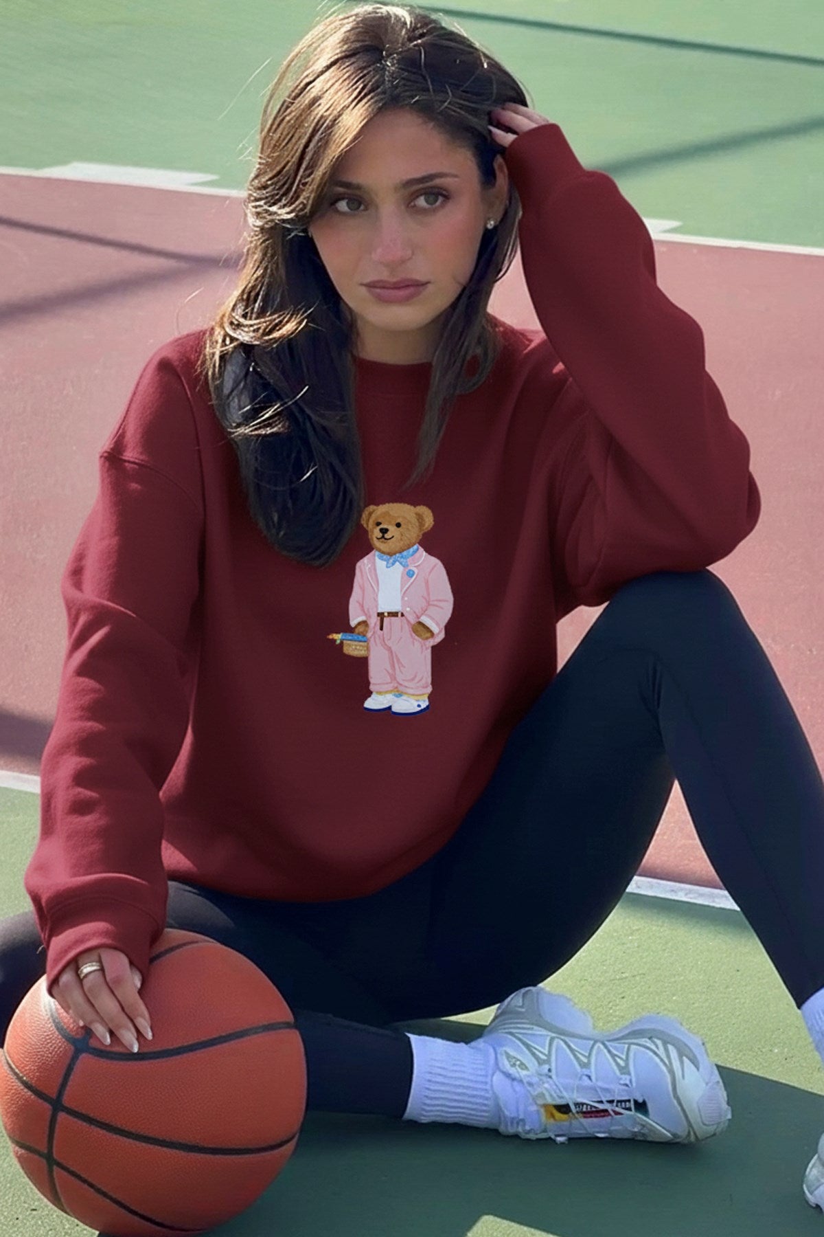 Kadın Oversize Sweatshirt Pink Suit Bear 3D Baskılı Bordo – Bisiklet Yaka, 3 İplik Şardonlu Polar