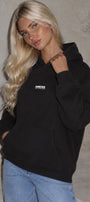 Kadın Oversize Hoodie Amore Baskılı Siyah – Kapüşonlu, Kanguru Cepli, 3 İplik Şardonlu Polar