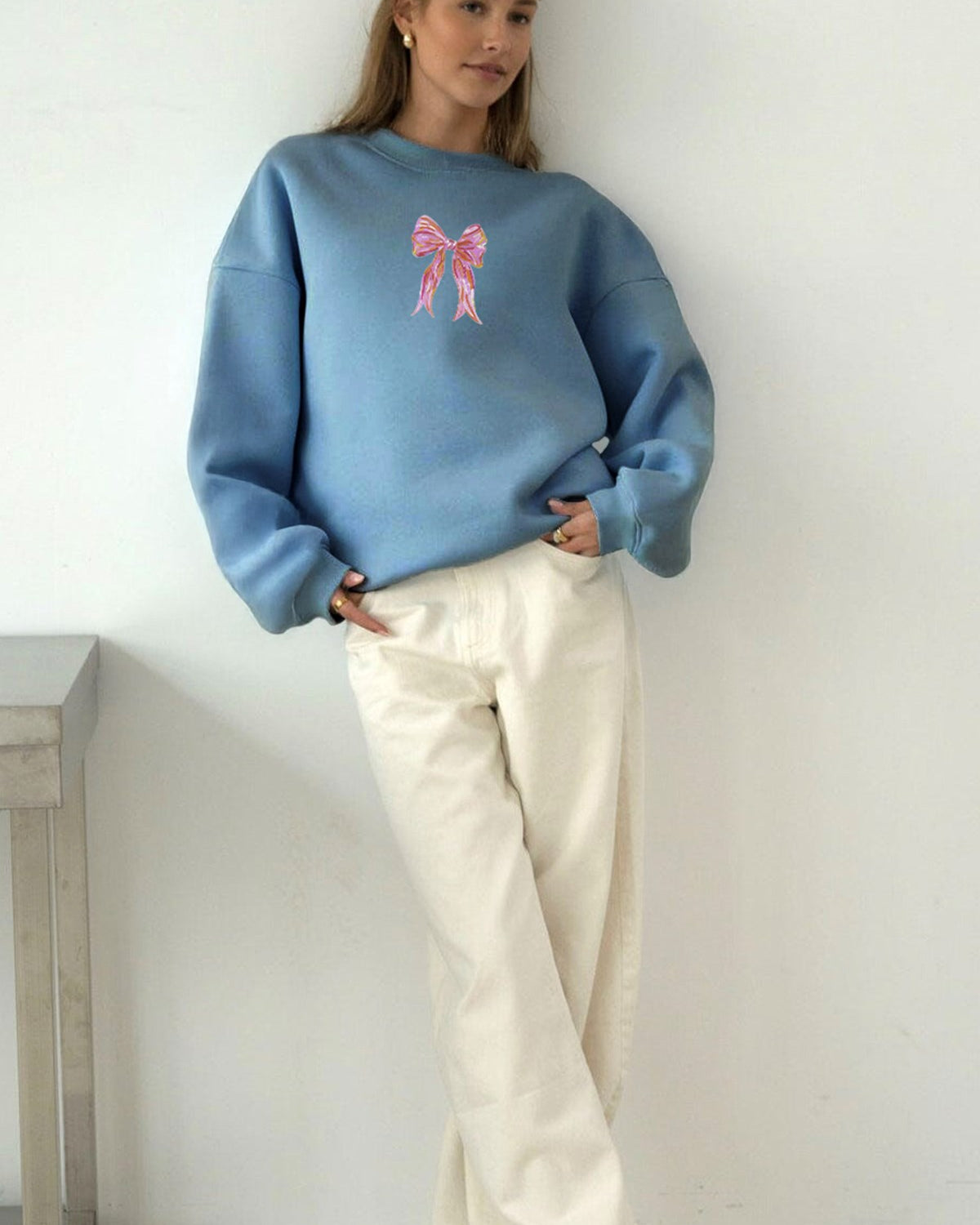 Kadın Oversize Sweatshirt Pembe Kurdele Baskılı Marine – Bisiklet Yaka, 3 İplik Şardonlu Polar