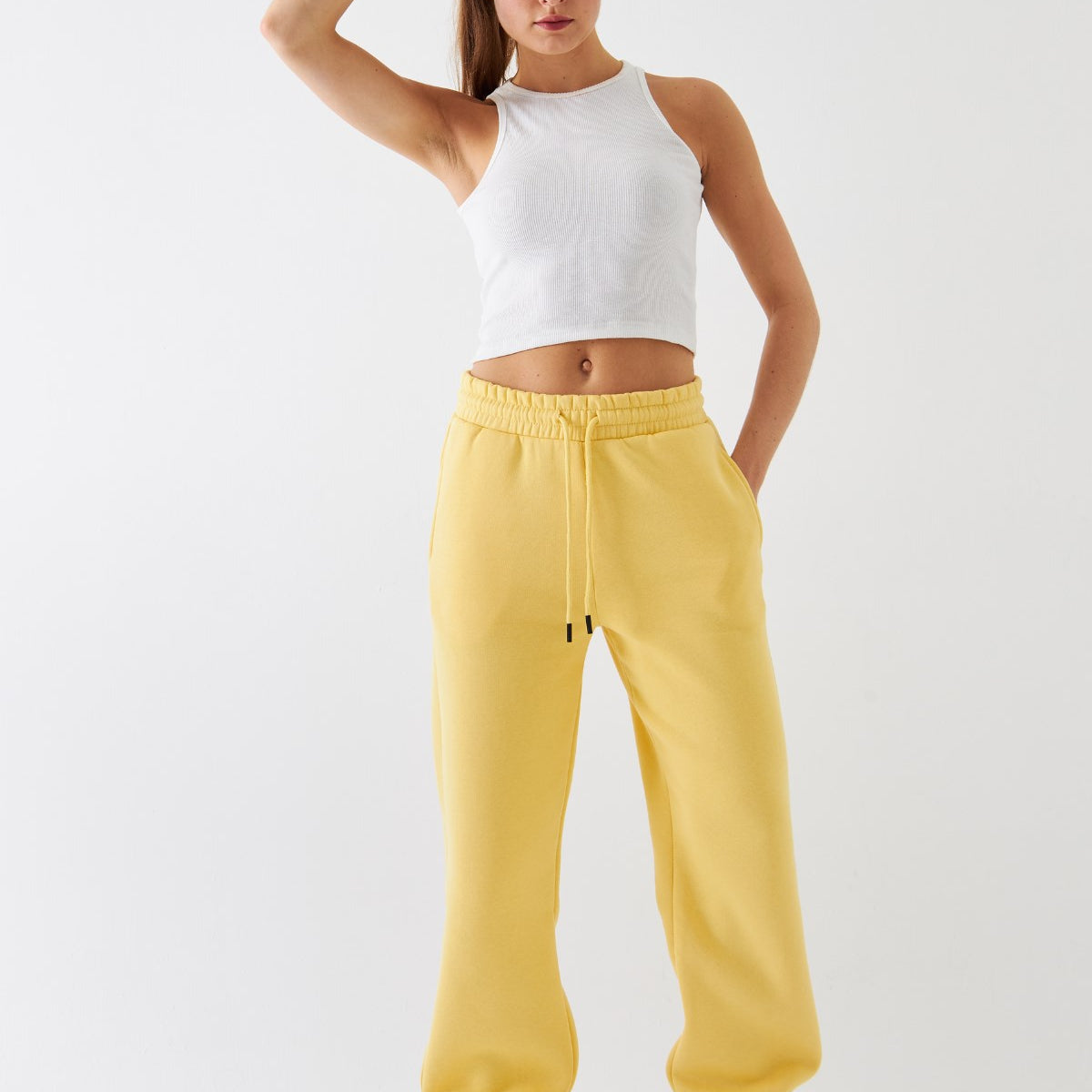 Oversize Unisex Eşofman Altı Sarı – 3 İplik Şardonlu, Paça-Bel Lastikli, Cepli, Modern Rahat Kesim