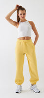 Oversize Unisex Eşofman Altı Sarı – 3 İplik Şardonlu, Paça-Bel Lastikli, Cepli, Modern Rahat Kesim
