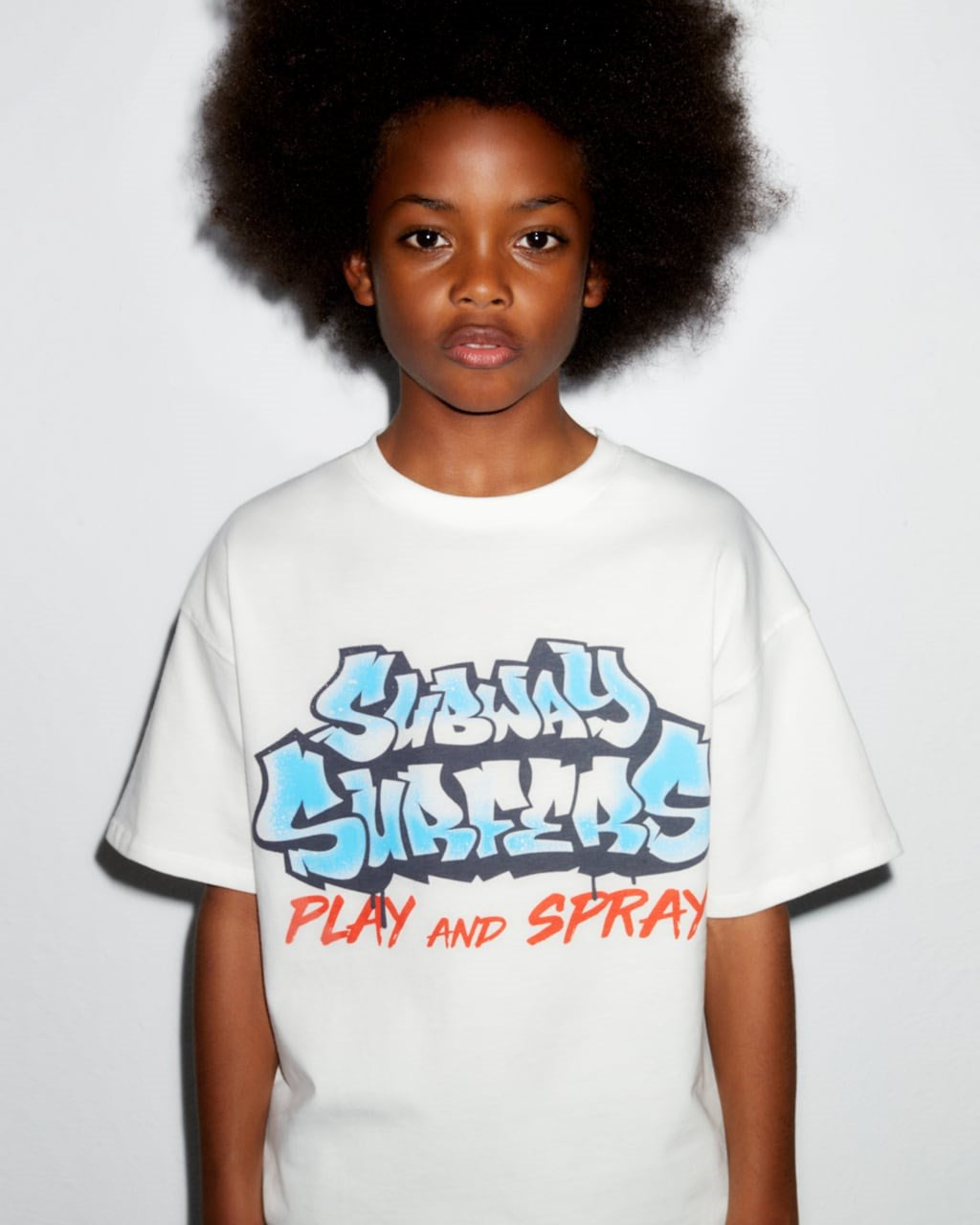 Subway Surfers Play And Spray Tasarım Baskılı Beyaz Çocuk T-Shirt