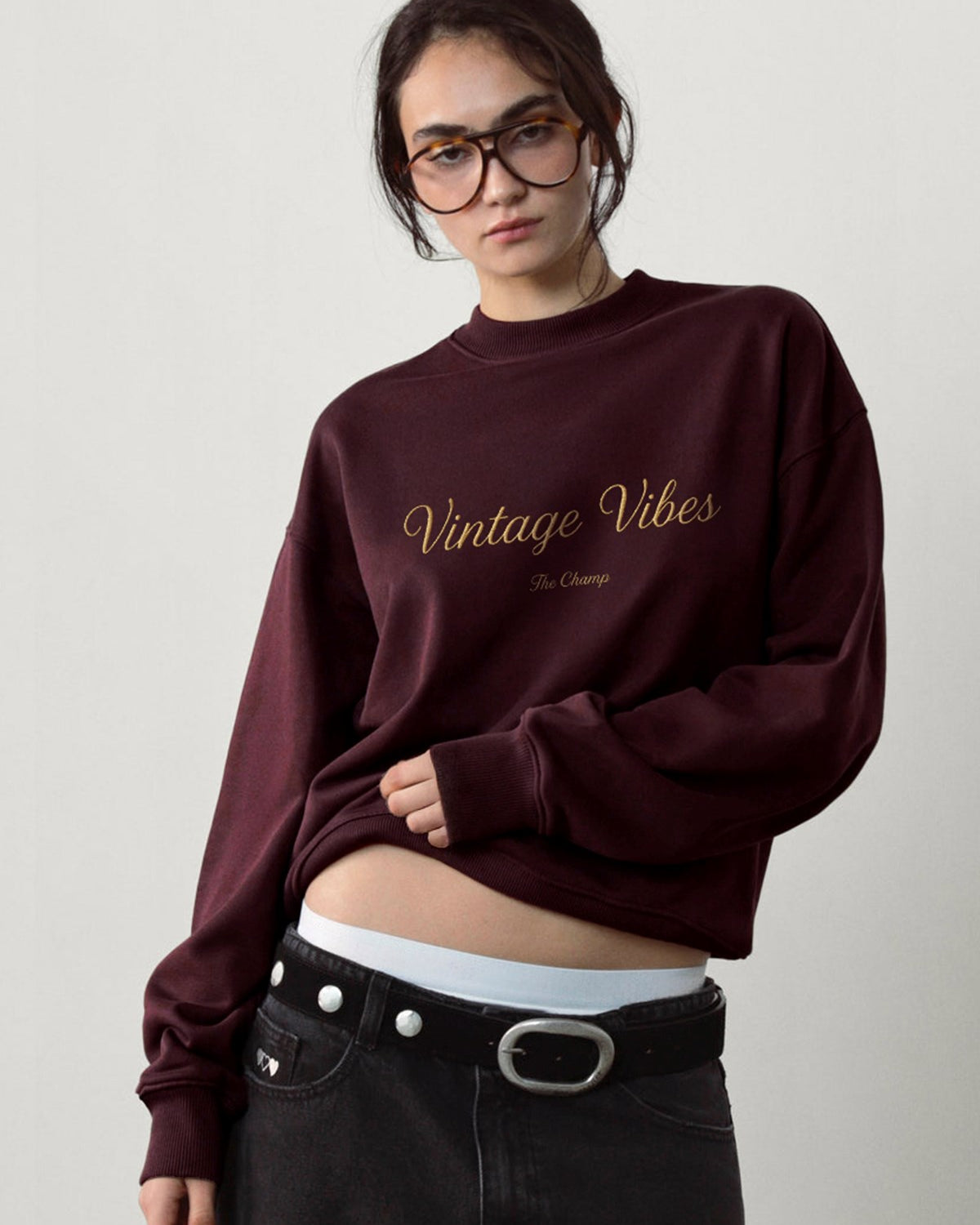 Kadın Oversize Sweatshirt Vintage Vibes Baskılı Bordo – Bisiklet Yaka, 3 İplik Şardonlu Polar