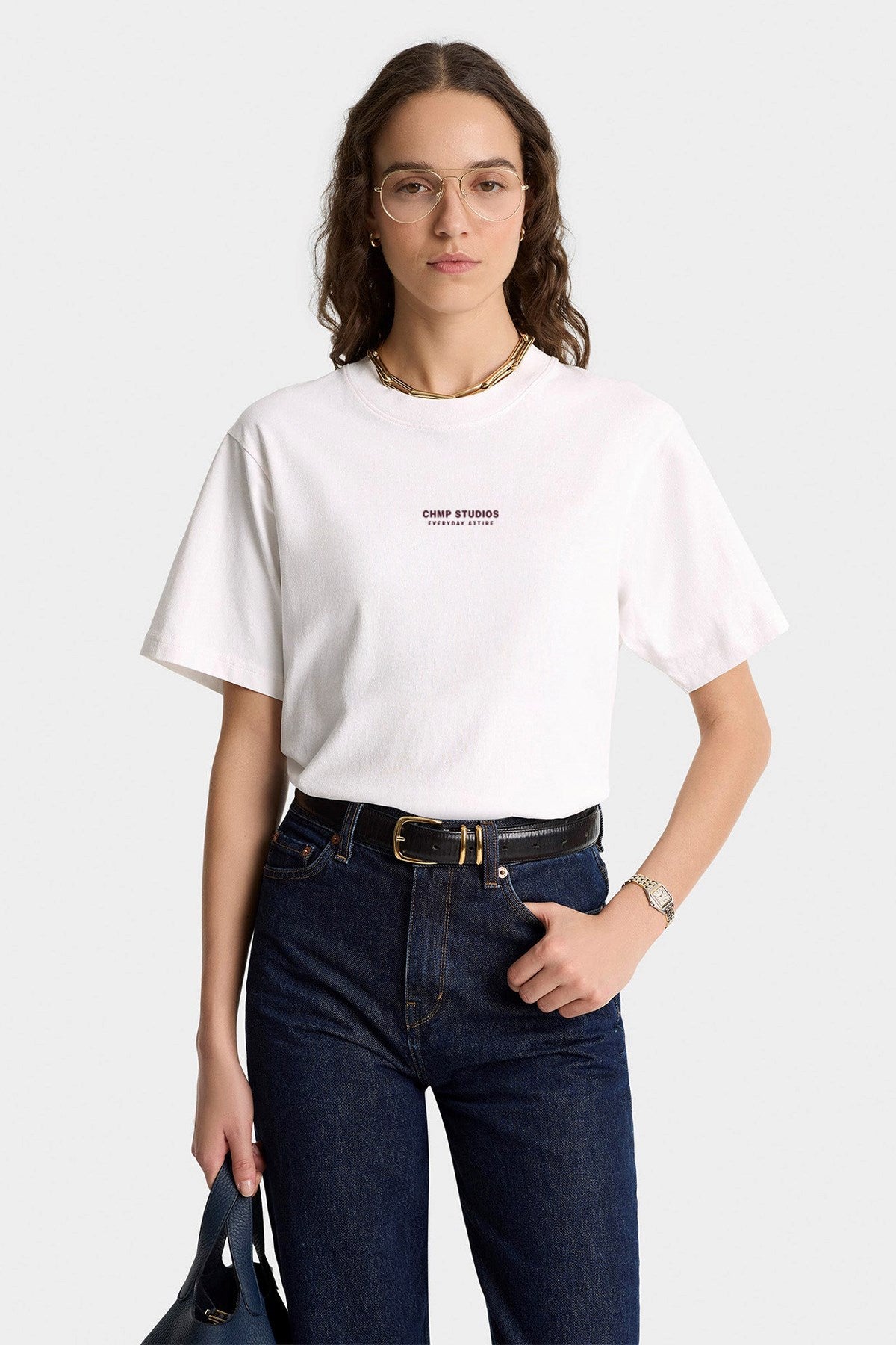 Kadın Oversize Tişört CHMP STUDIOS Baskılı Beyaz – Bisiklet Yaka, %100 Pamuk Compact Süprem 24/1