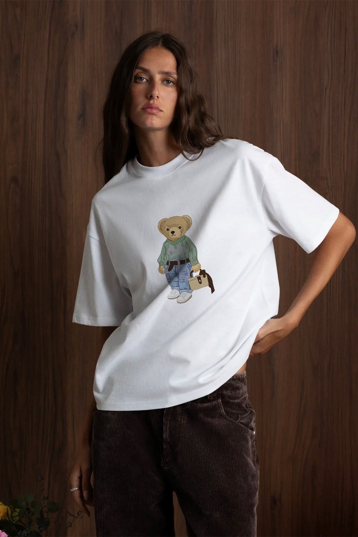 Kadın Oversize Tişört COZY Bear Baskılı Beyaz– %100 Pamuk Compact Süprem 24/1