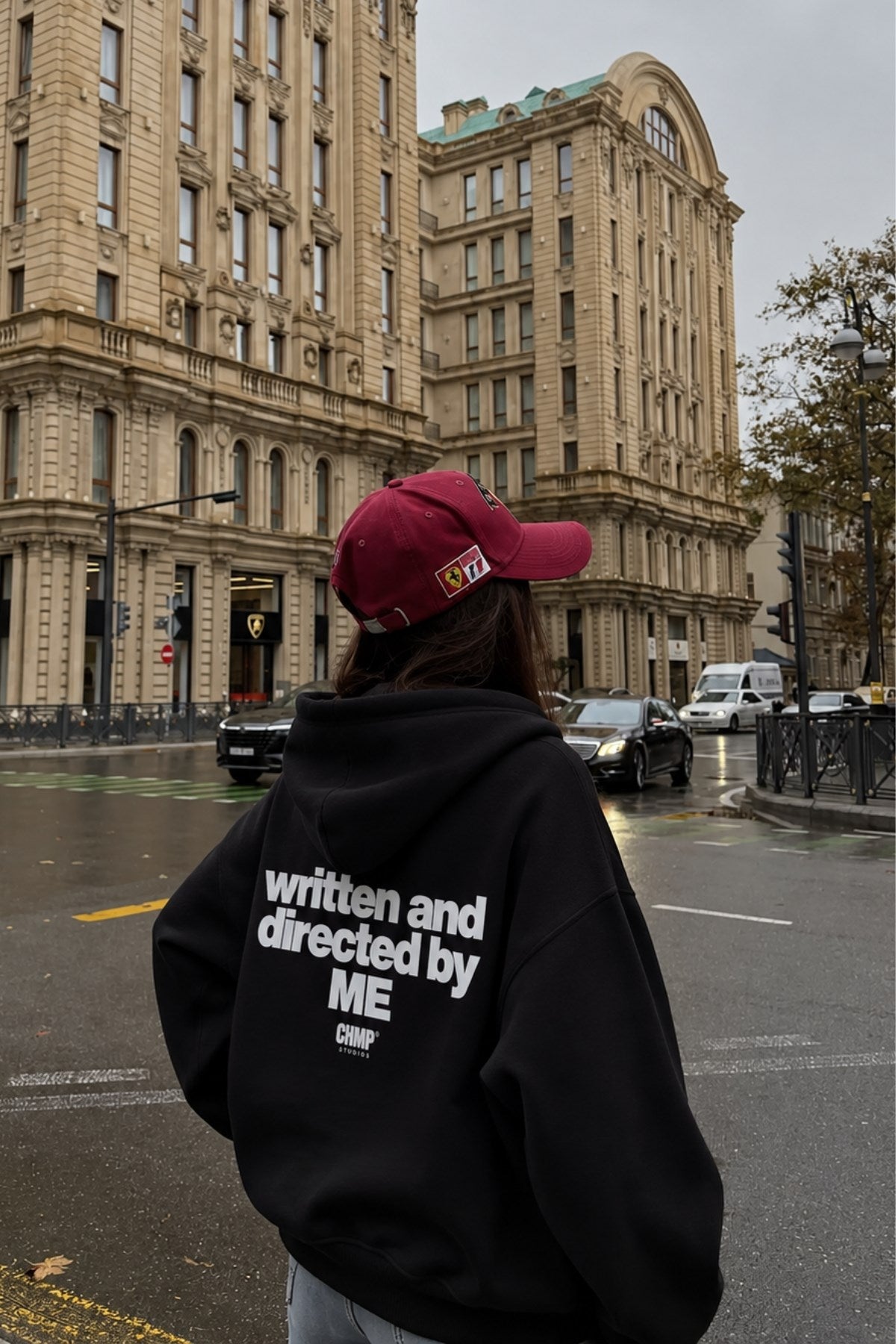 Kadın Oversize Hoodie Written & Directed Baskılı Siyah – Kapüşonlu, Sırt Baskılı, 3 İplik