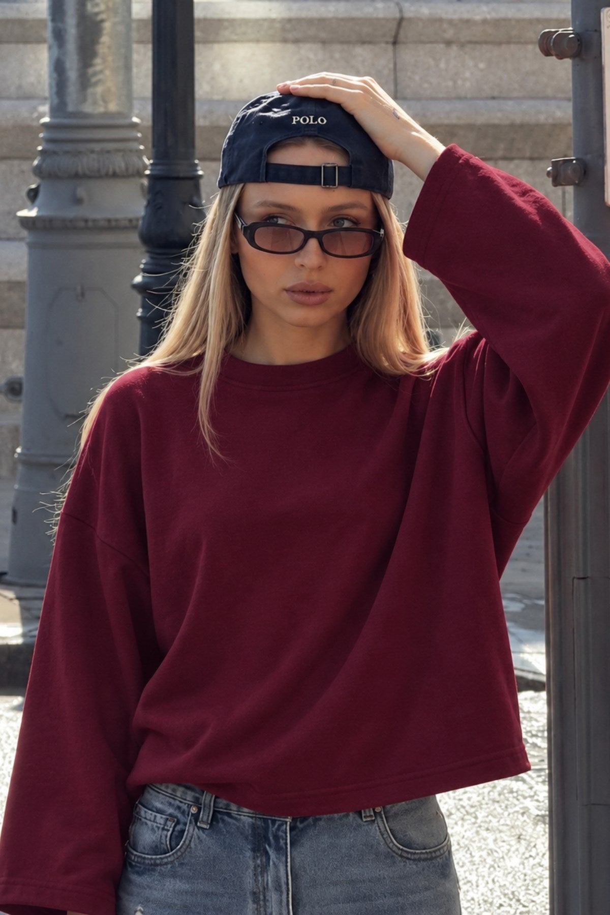 Kadın Relaxed Fit Sweatshirt Basic Bordo – Bisiklet Yaka, 3 İplik Şardonsuz, Düşük Omuz, Geniş Kol