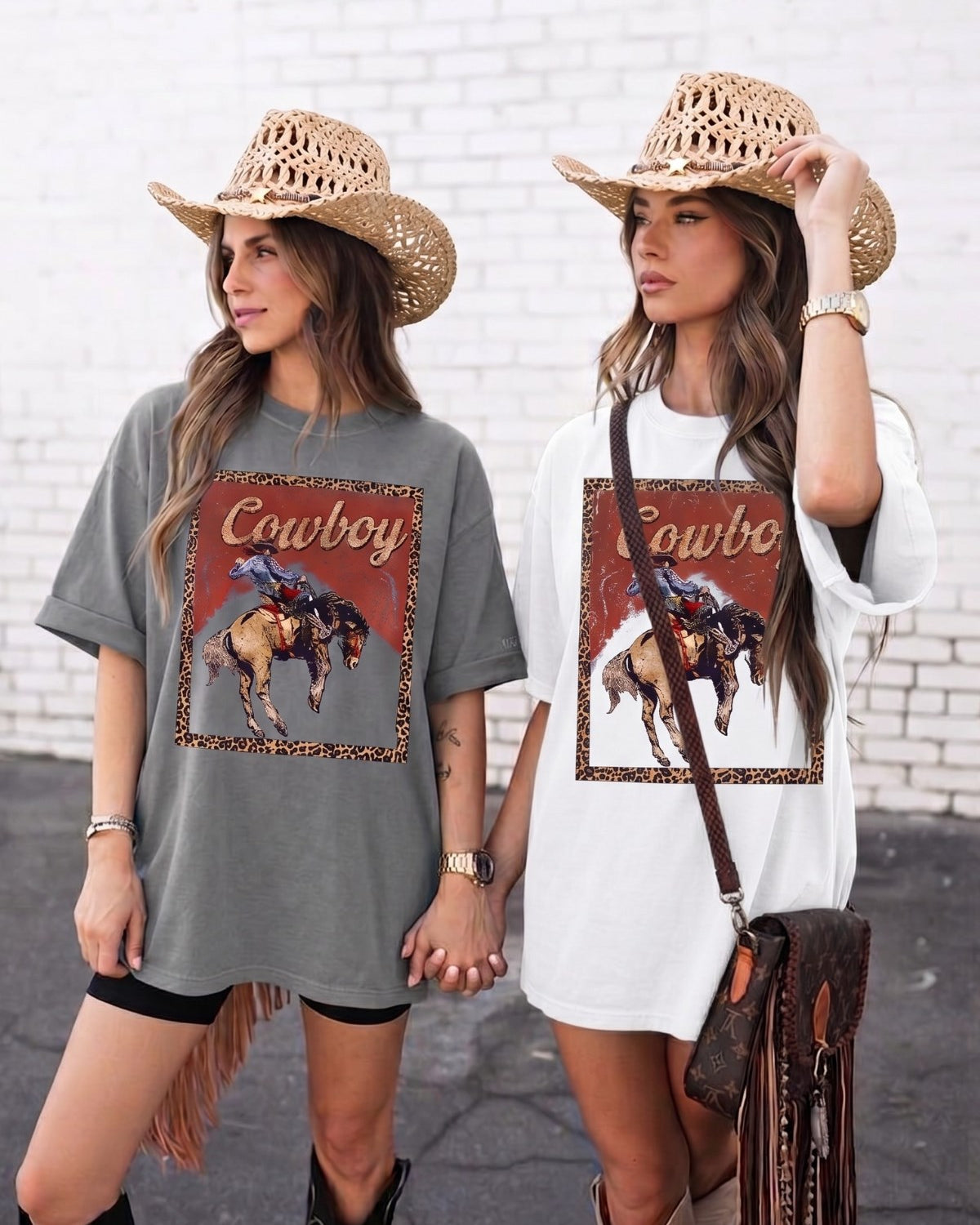 Kadın Oversize Tişört Western Rush Baskılı Füme – Bisiklet Yaka, Rahat Kalıp, %100 Pamuk