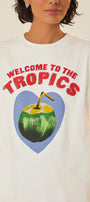 Kadın Beyaz Tişört – Tropikal Hindistan Cevizi Baskılı Welcome to The Tropics Yazlık Oversize