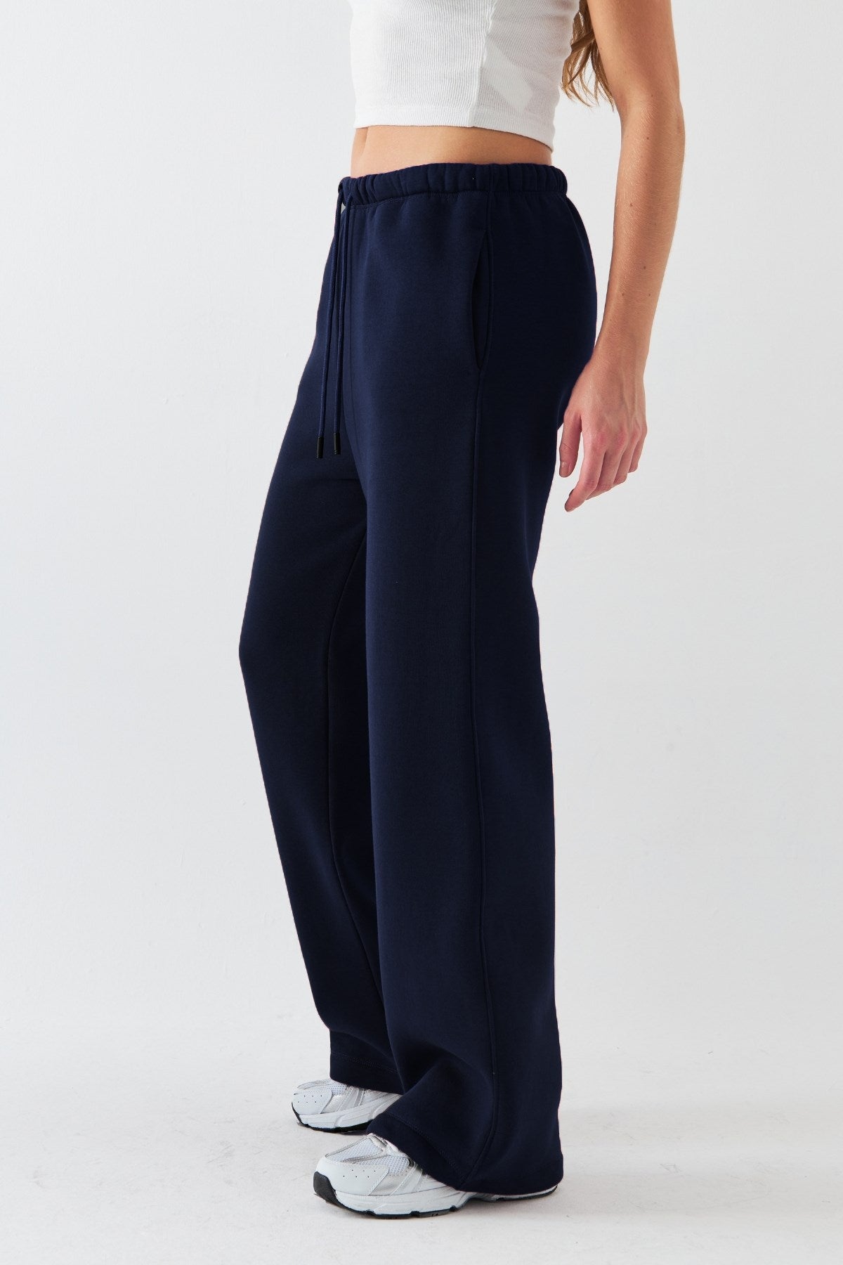 Oversize Unisex Eşofman Altı Lacivert – 3 İplik Şardonlu, Bol Paça, Cepli, Modern Rahat Kesim