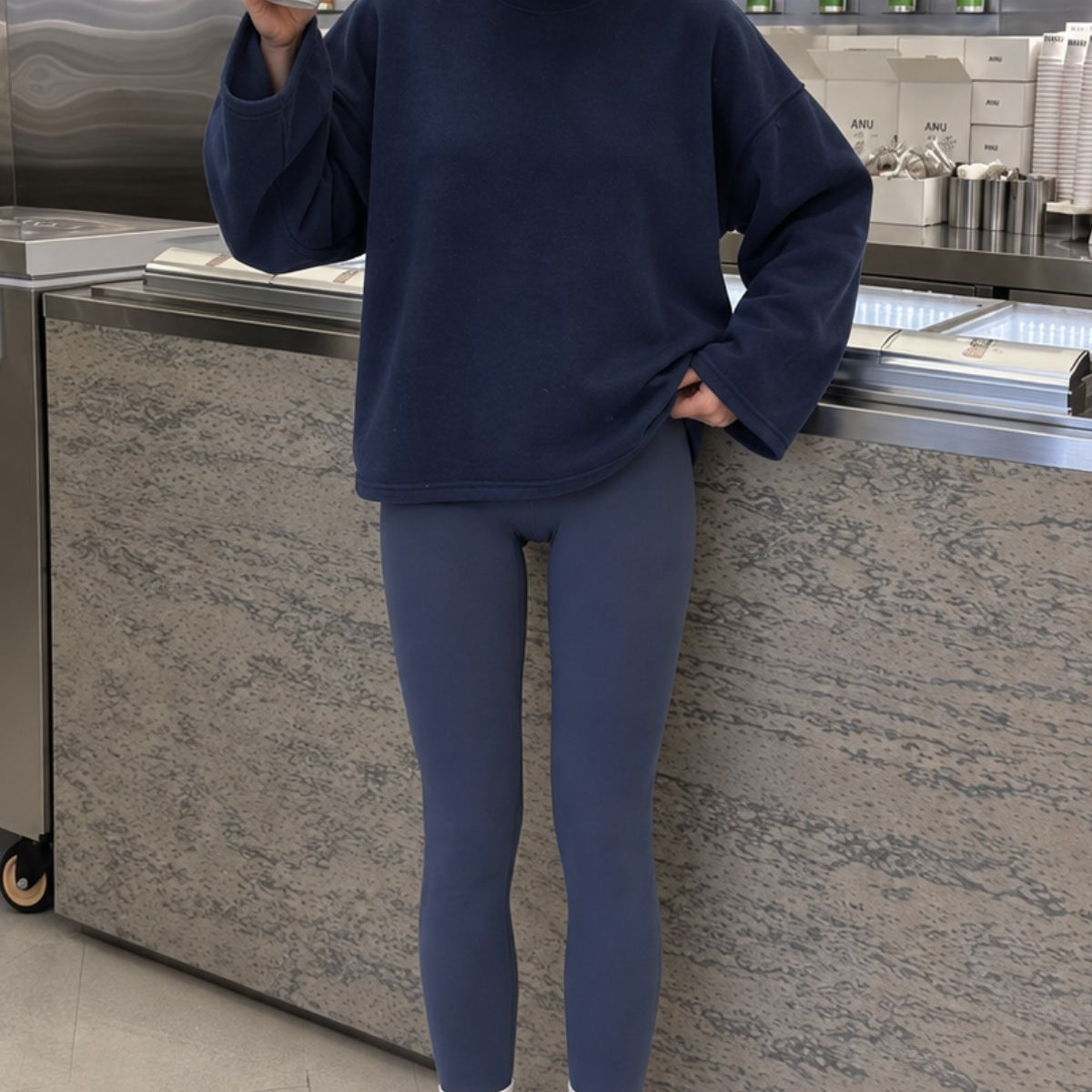Kadın Relaxed Fit Sweatshirt Basic Lacivert – Bisiklet Yaka, 3 İplik Şardonsuz, Düşük Omuz