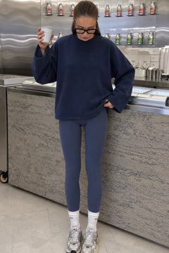 Kadın Relaxed Fit Sweatshirt Basic Lacivert – Bisiklet Yaka, 3 İplik Şardonsuz, Düşük Omuz
