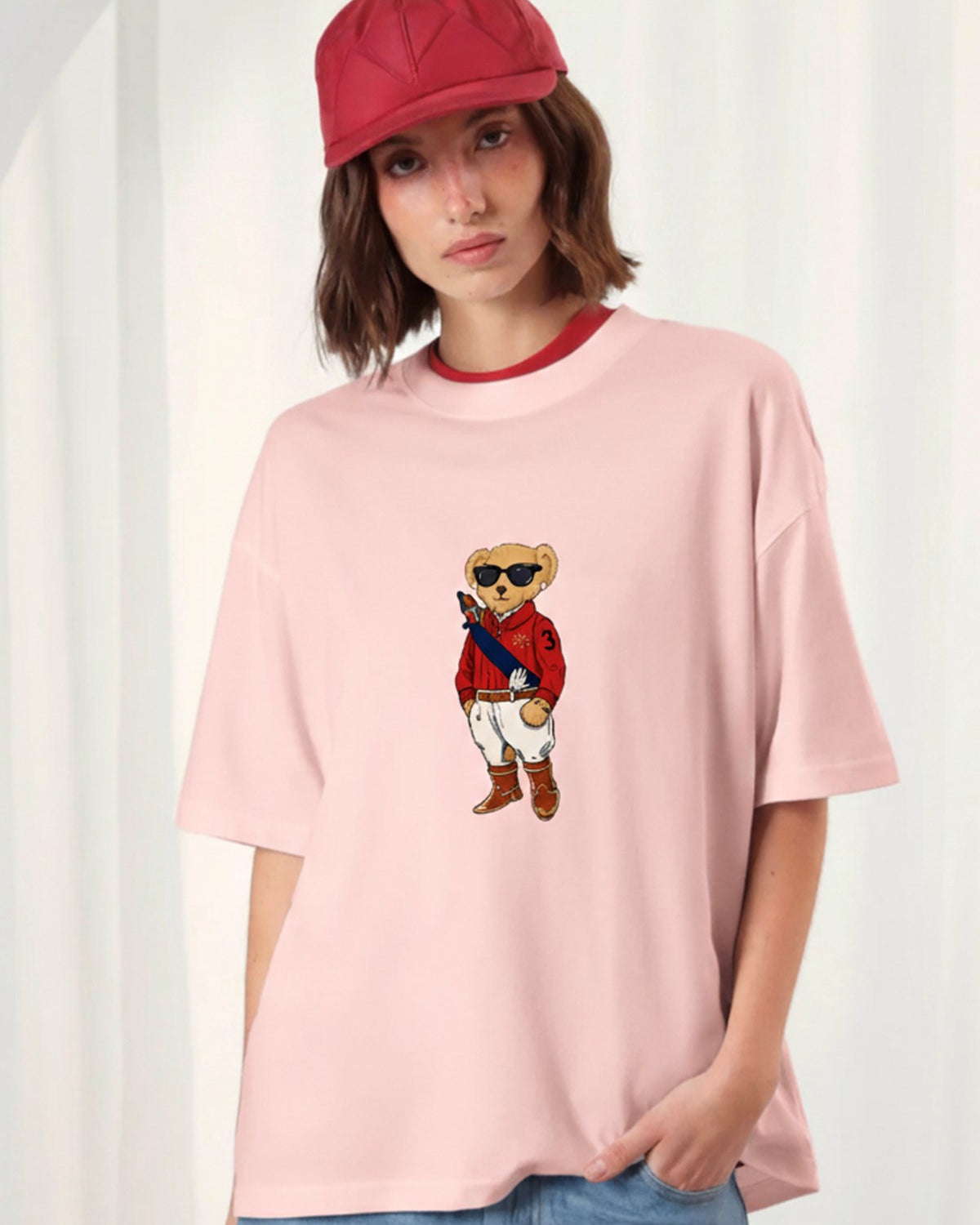 Kadın Oversize Tişört MILO Bear Baskılı Pembe – Bisiklet Yaka, Rahat Kalıp, %100 Pamuk