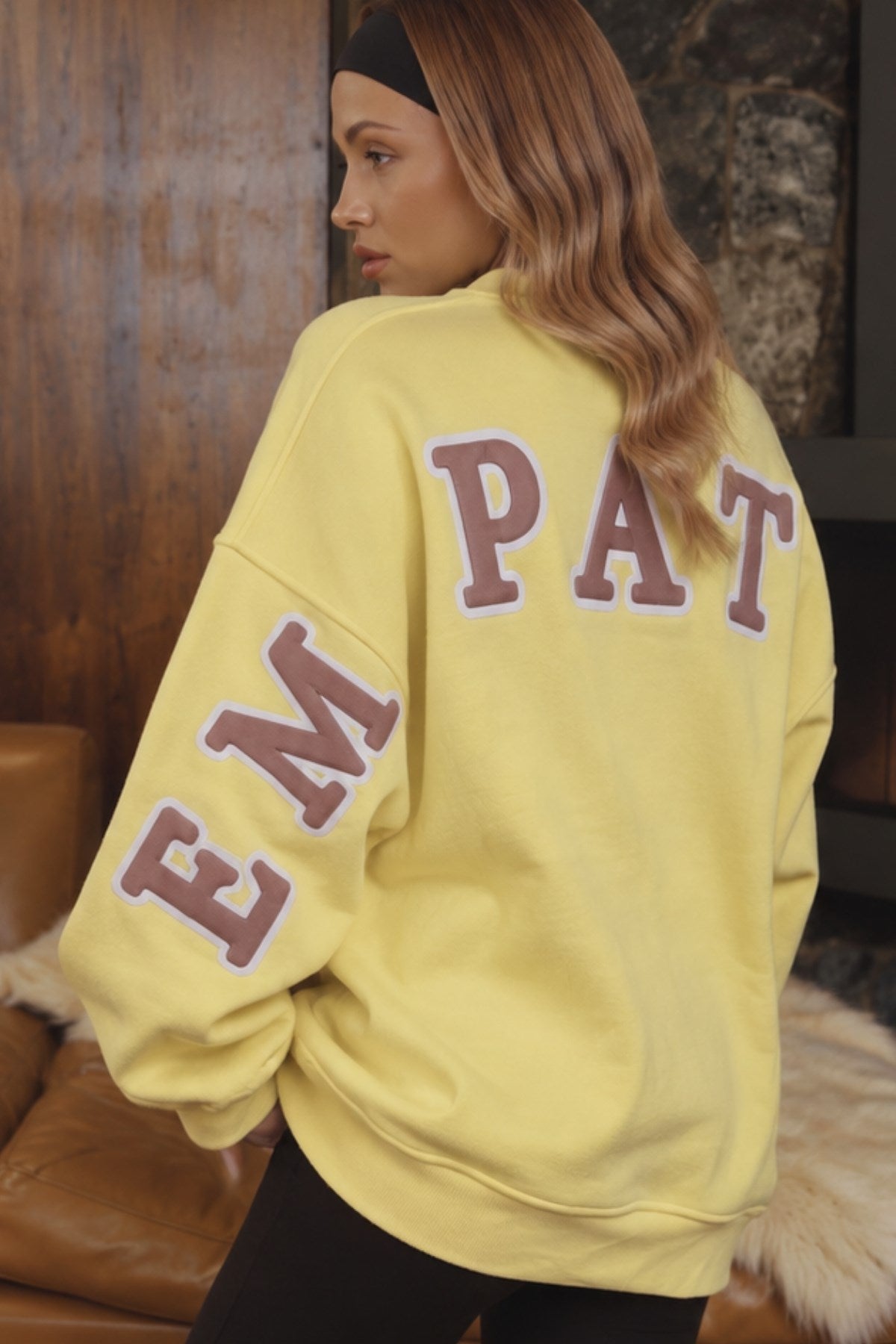 Kadın Oversize Sweatshirt Empathy 3D Baskılı Sarı – Bisiklet Yaka, 3 İplik Şardonlu Polar