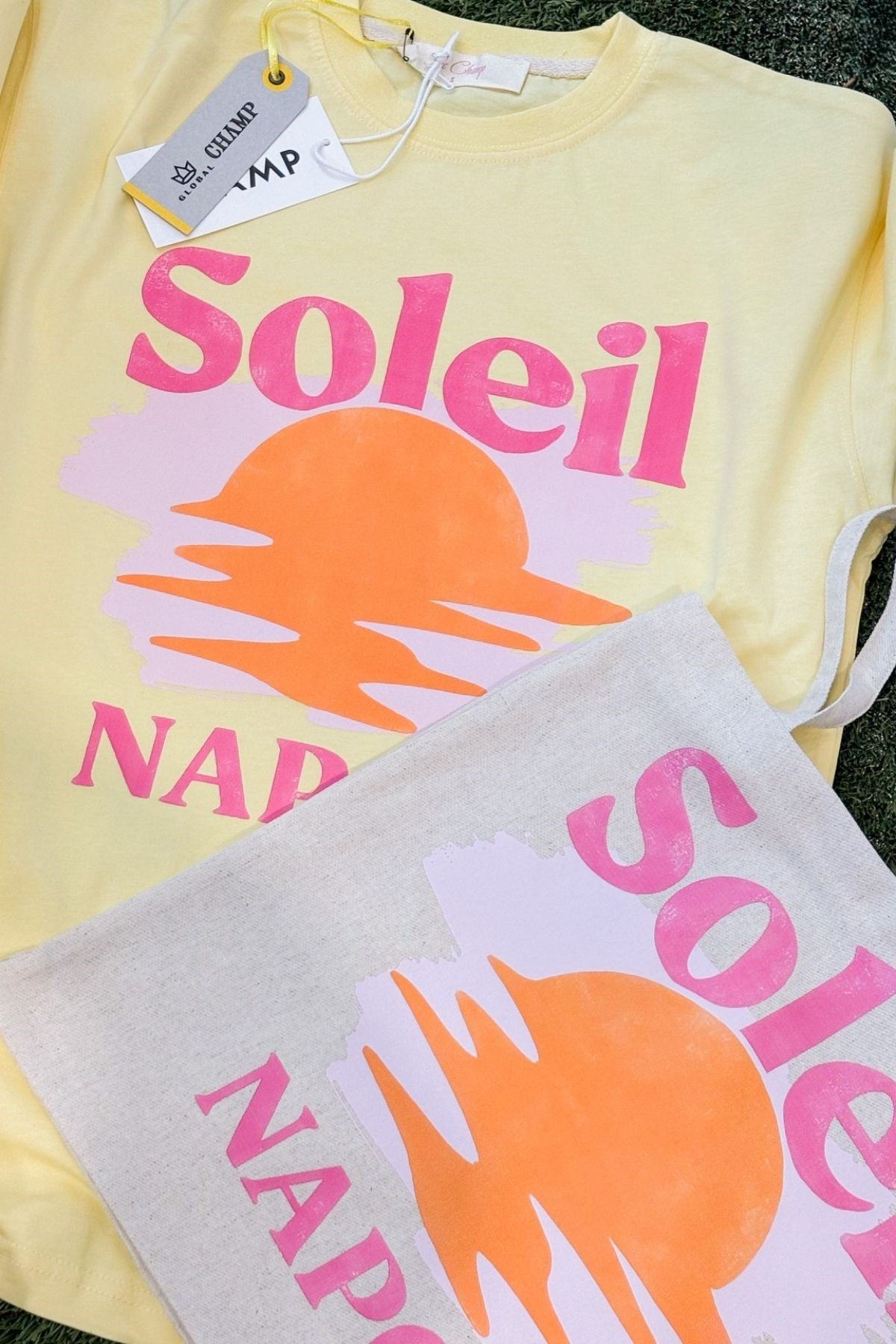 Soleil Napoli Güneş Baskılı Kadın Oversize Tişört + Bez Çanta Hediyeli Yazlık Kombin – %100 Pamuk
