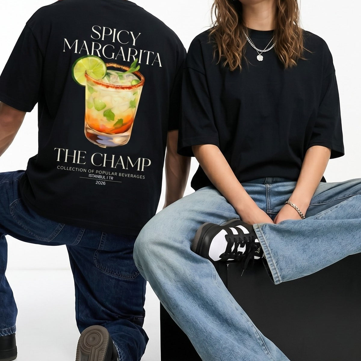 Unisex Oversize Tişört Spicy Margarita Baskılı Siyah – Bisiklet Yaka, Rahat Kalıp, %100 Pamuk