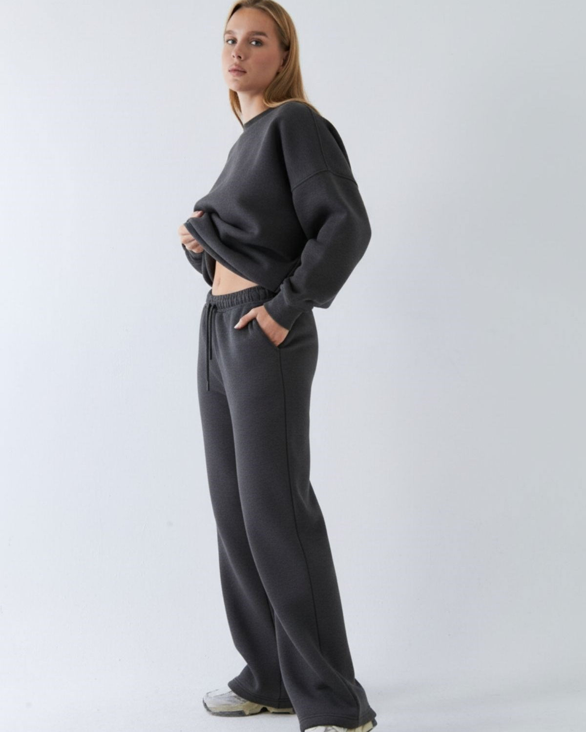 Unisex Oversize Eşofman Takımı Basic Füme Melanj – Bisiklet Yaka, Bol Paça, 3 İplik Şardonlu Polar