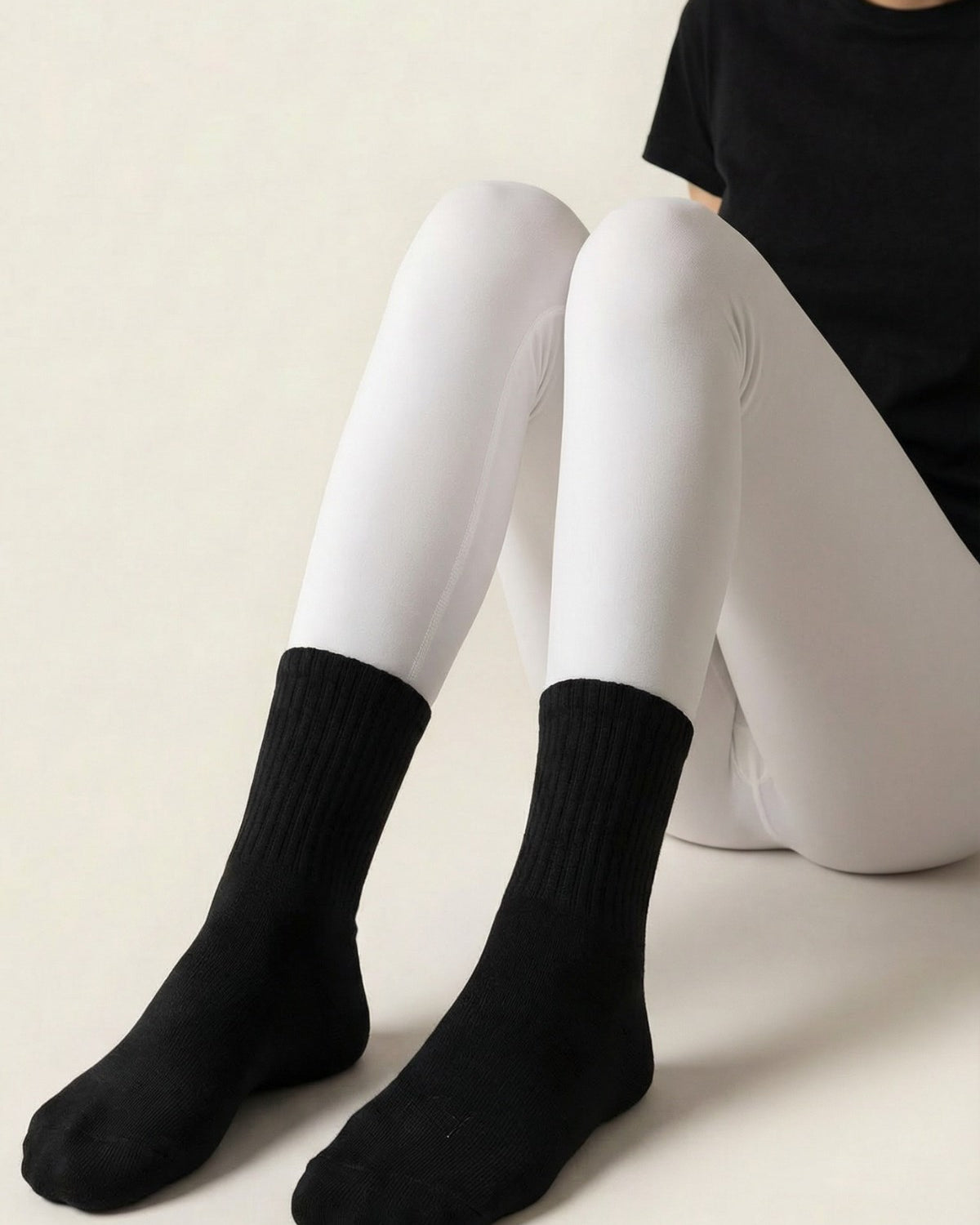 Unisex Düz Siyah Uzun Çorap Sade – Nefes Alan Pamuklu, Koku Oluşumunu Azaltmaya Yardımcı 6’lI Paket