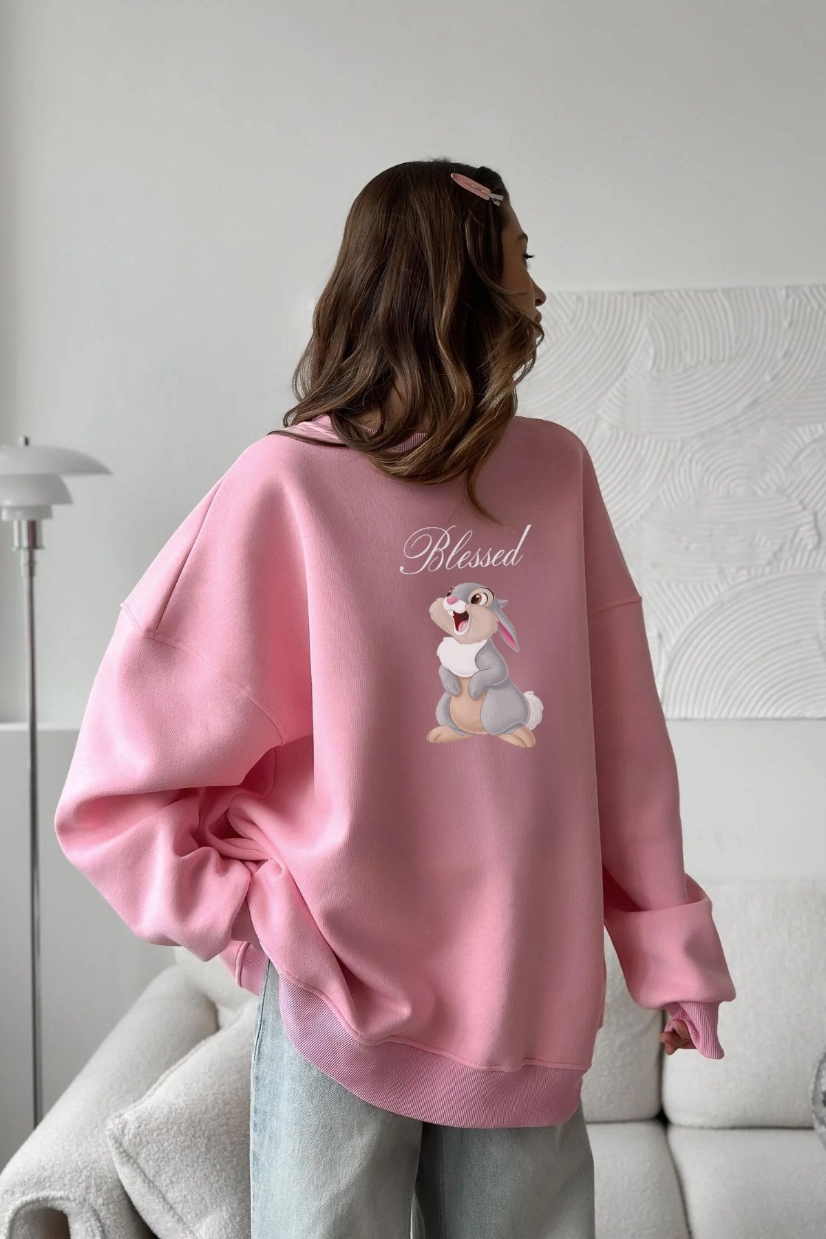 Kadın Oversize Sweatshirt Elbise Blessed Bunny Baskılı Pembe – Bisiklet Yaka, 3 İplik Şardonlu Polar