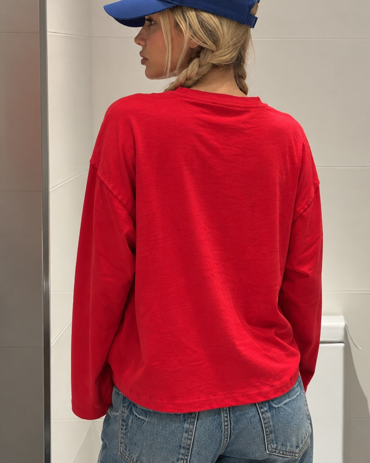 Kadın Regular Fit Uzun Kollu Tişört Basic Kırmızı – Bisiklet Yaka, %100 Pamuk, Düşük Omuz