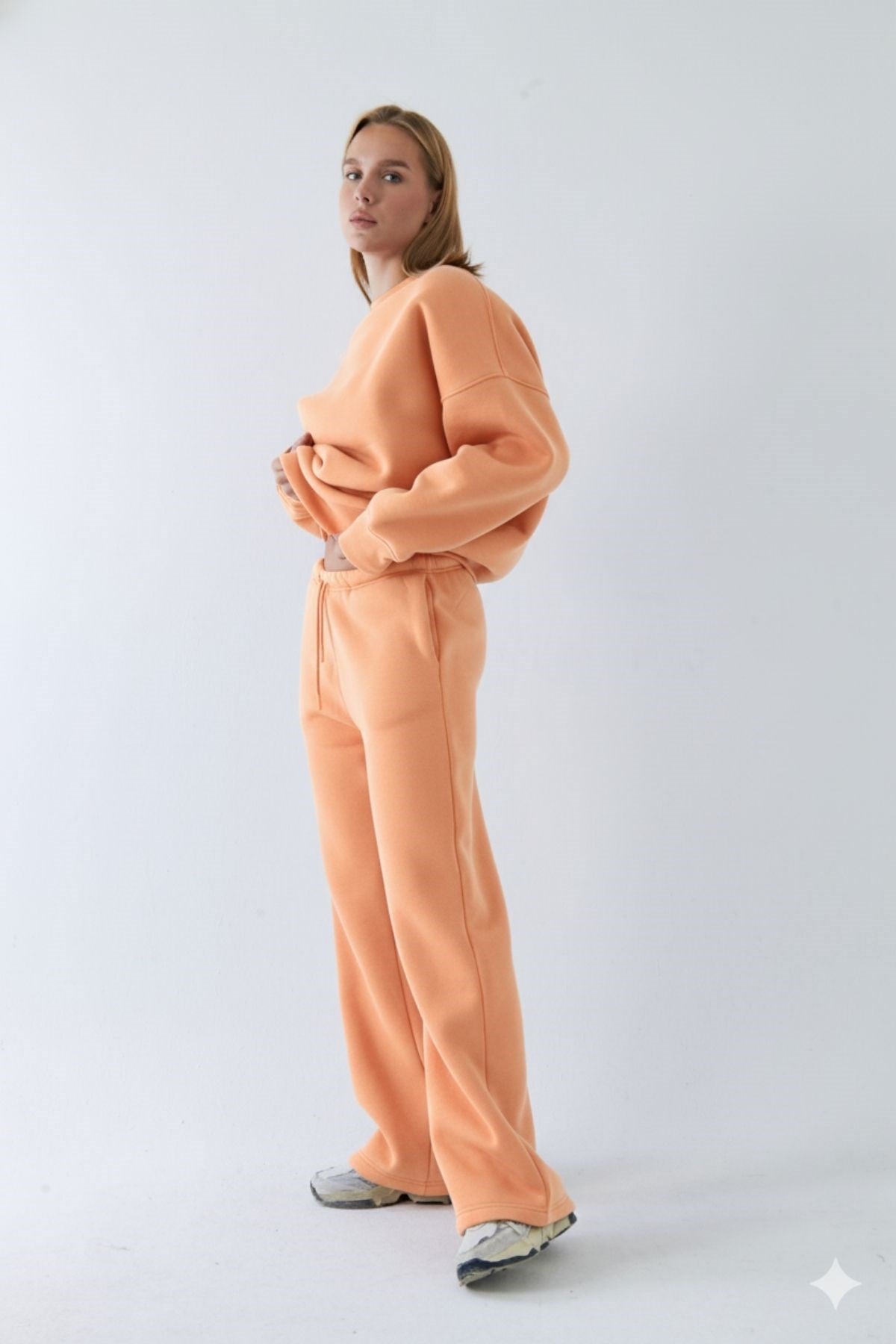 Unisex Oversize Eşofman Takımı Basic Turuncu – Bisiklet Yaka, Bol Paça, 3 İplik Şardonlu Polar